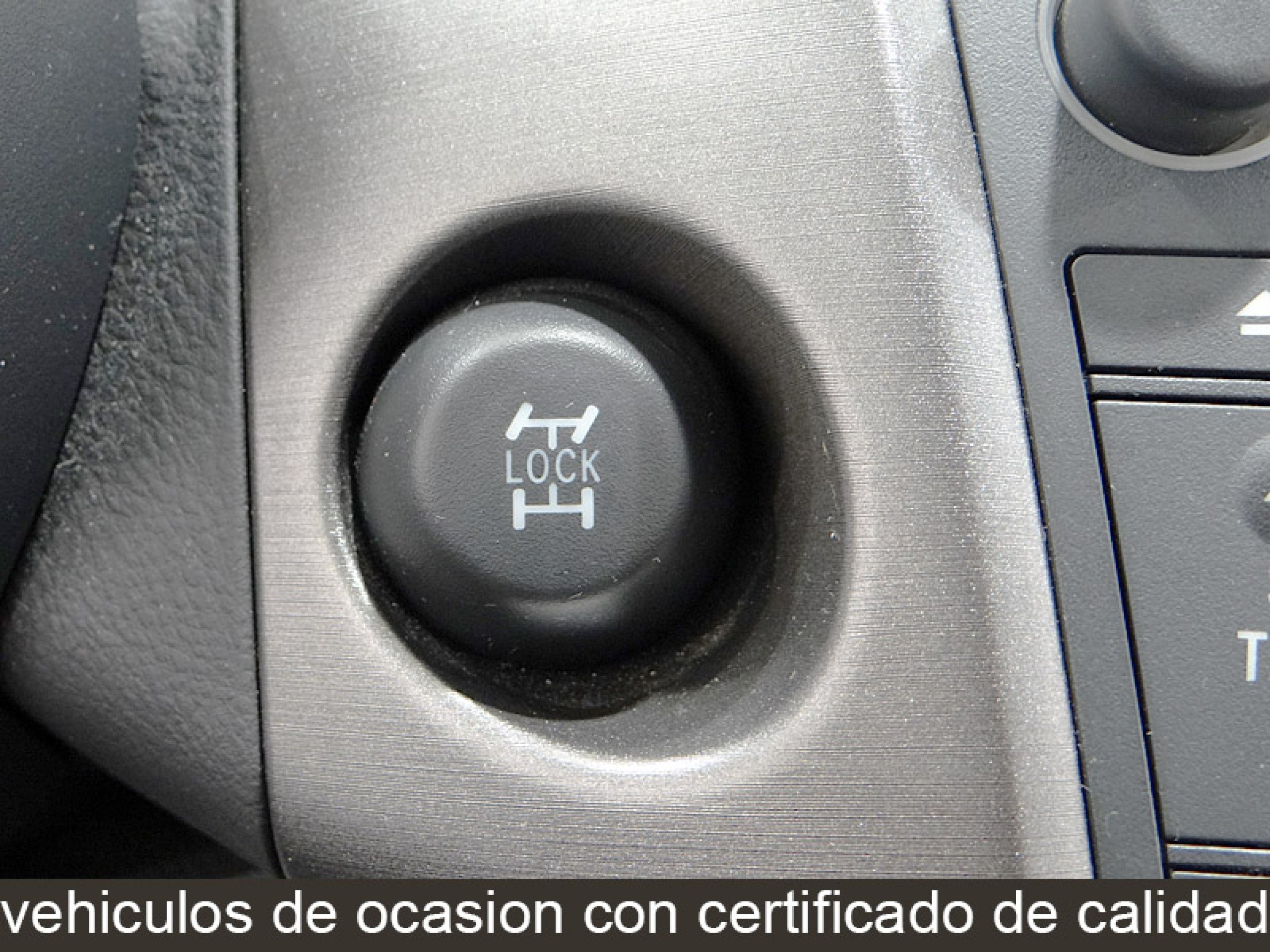 Foto Toyota RAV-4 32