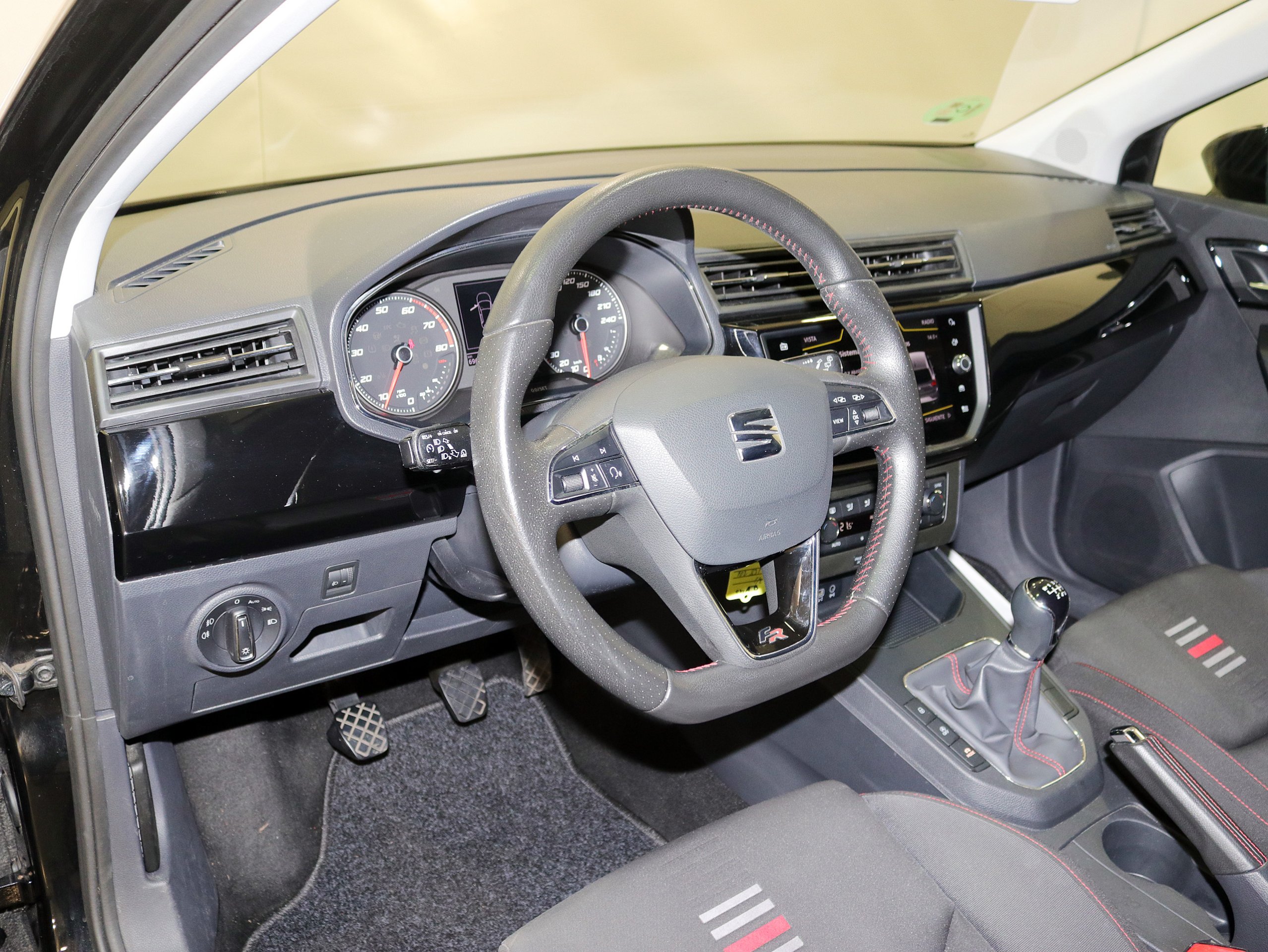 Foto Seat Ibiza 25
