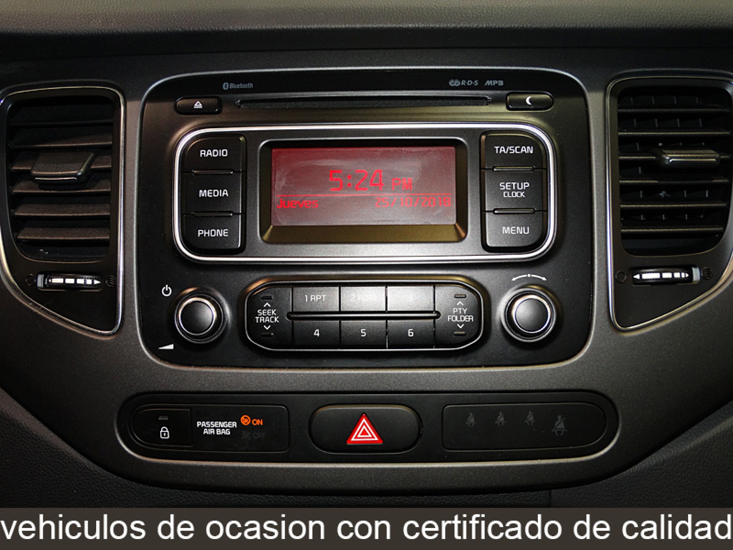 Foto Kia Carens 22