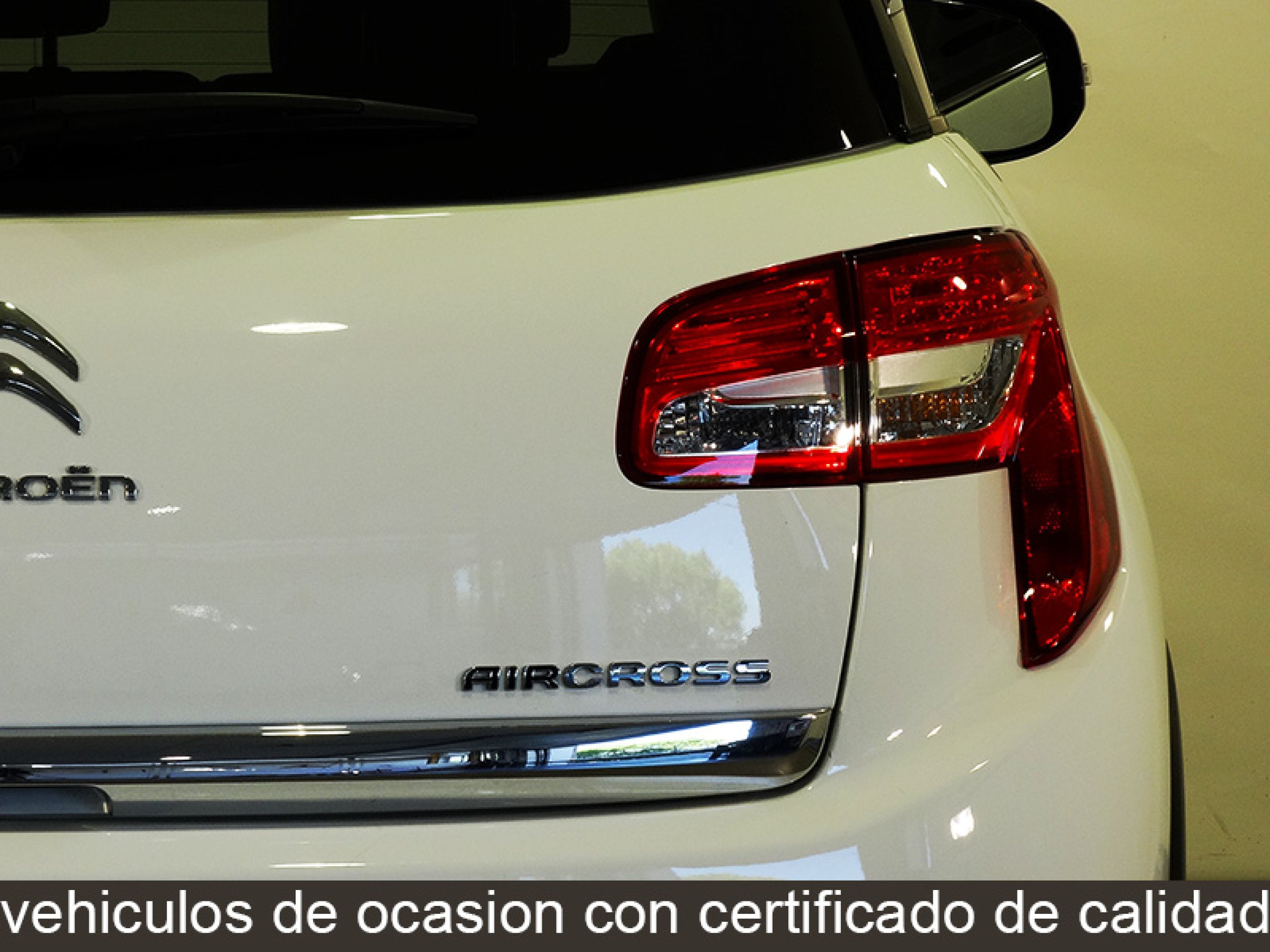 Foto Citroen C4 Aircross 13