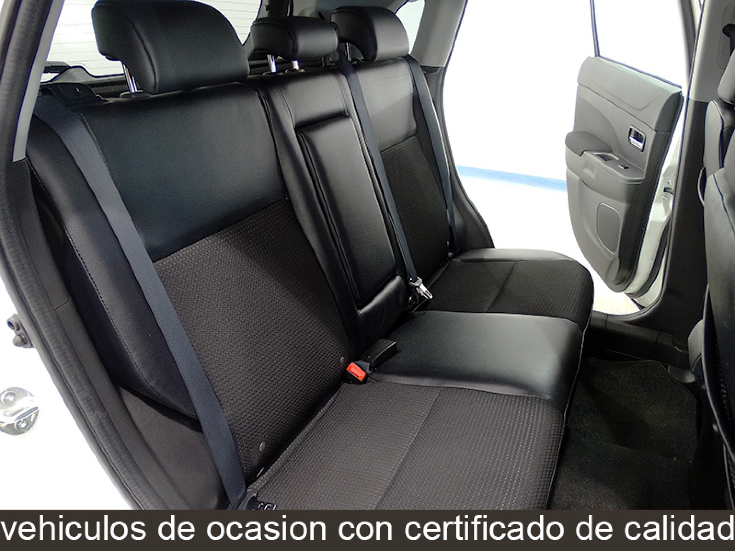 Foto Citroen C4 Aircross 19
