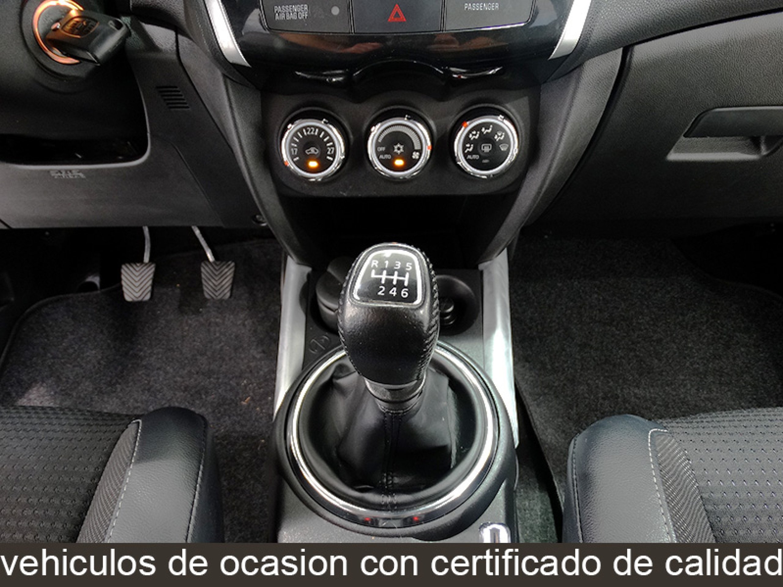 Foto Citroen C4 Aircross 21