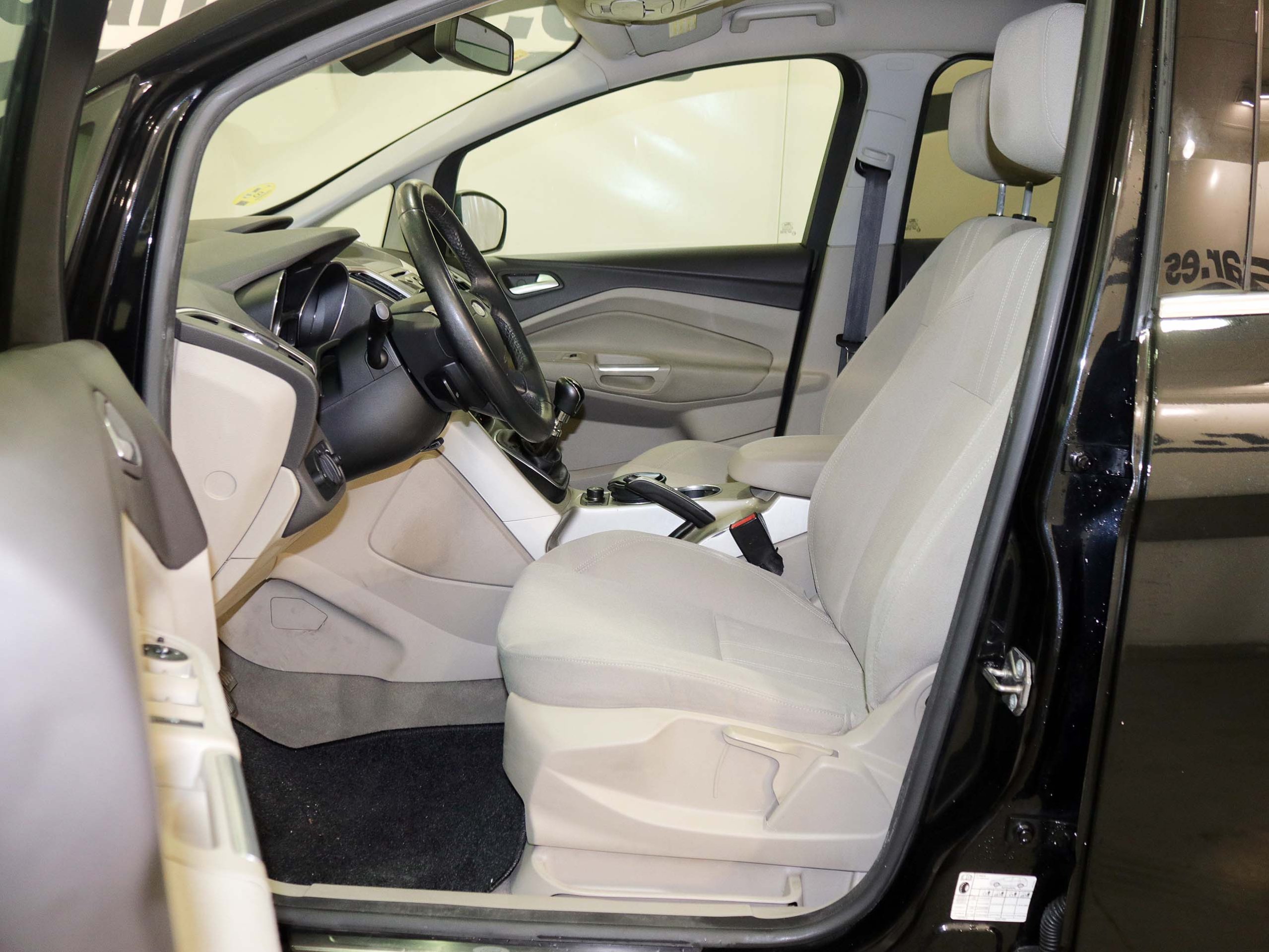 Foto Ford C-Max 14