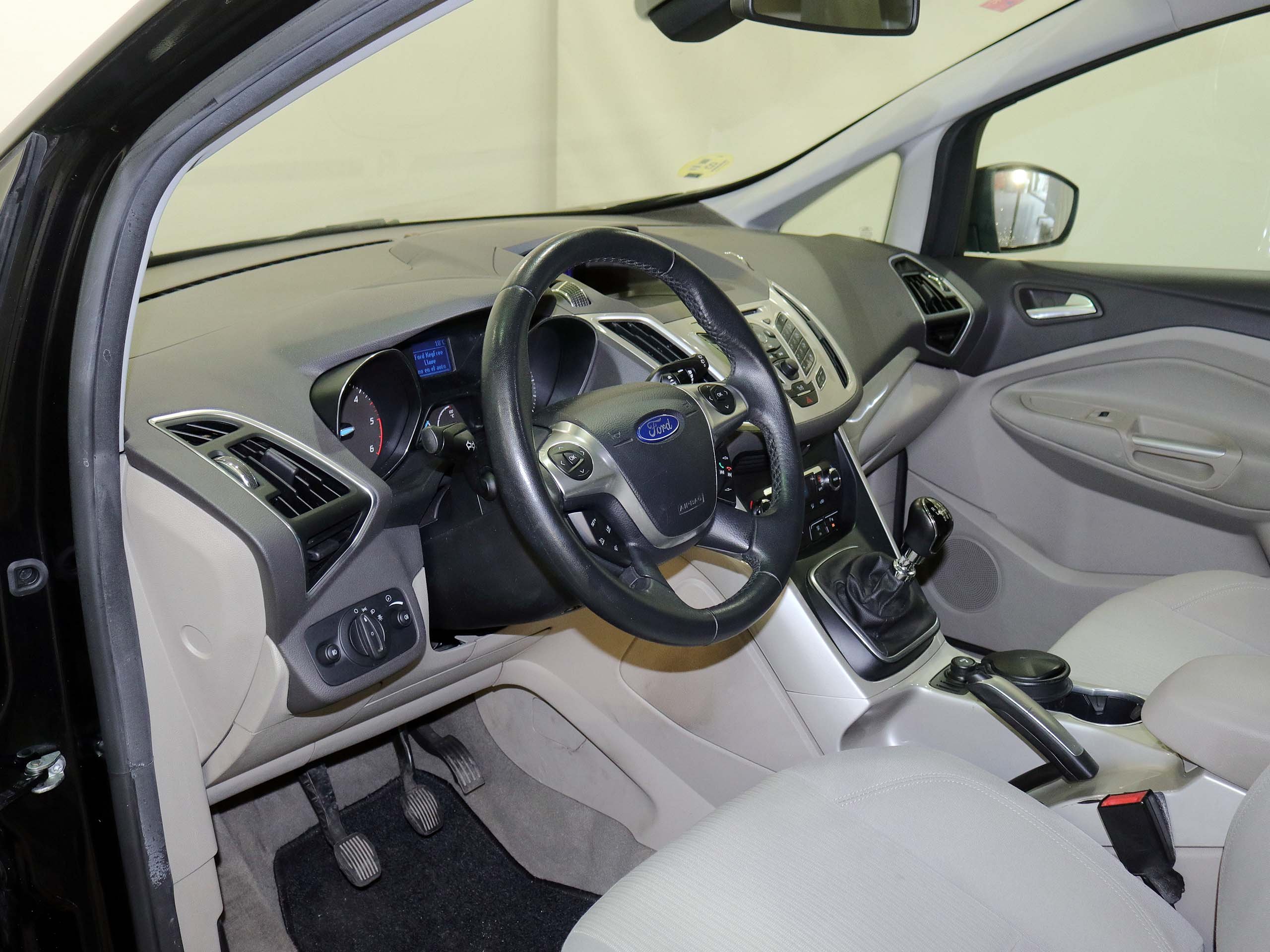 Foto Ford C-Max 17