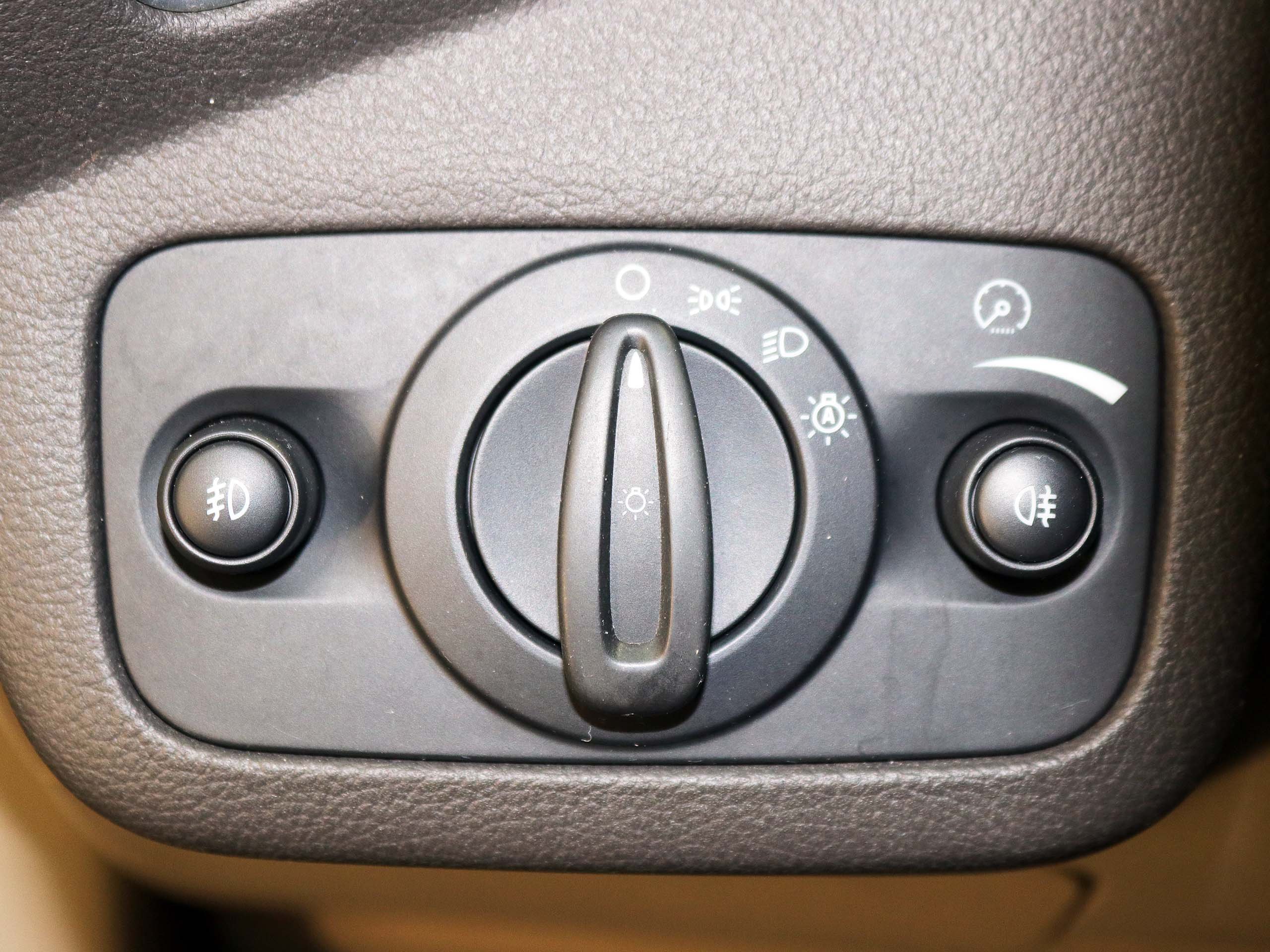 Foto Ford C-Max 25