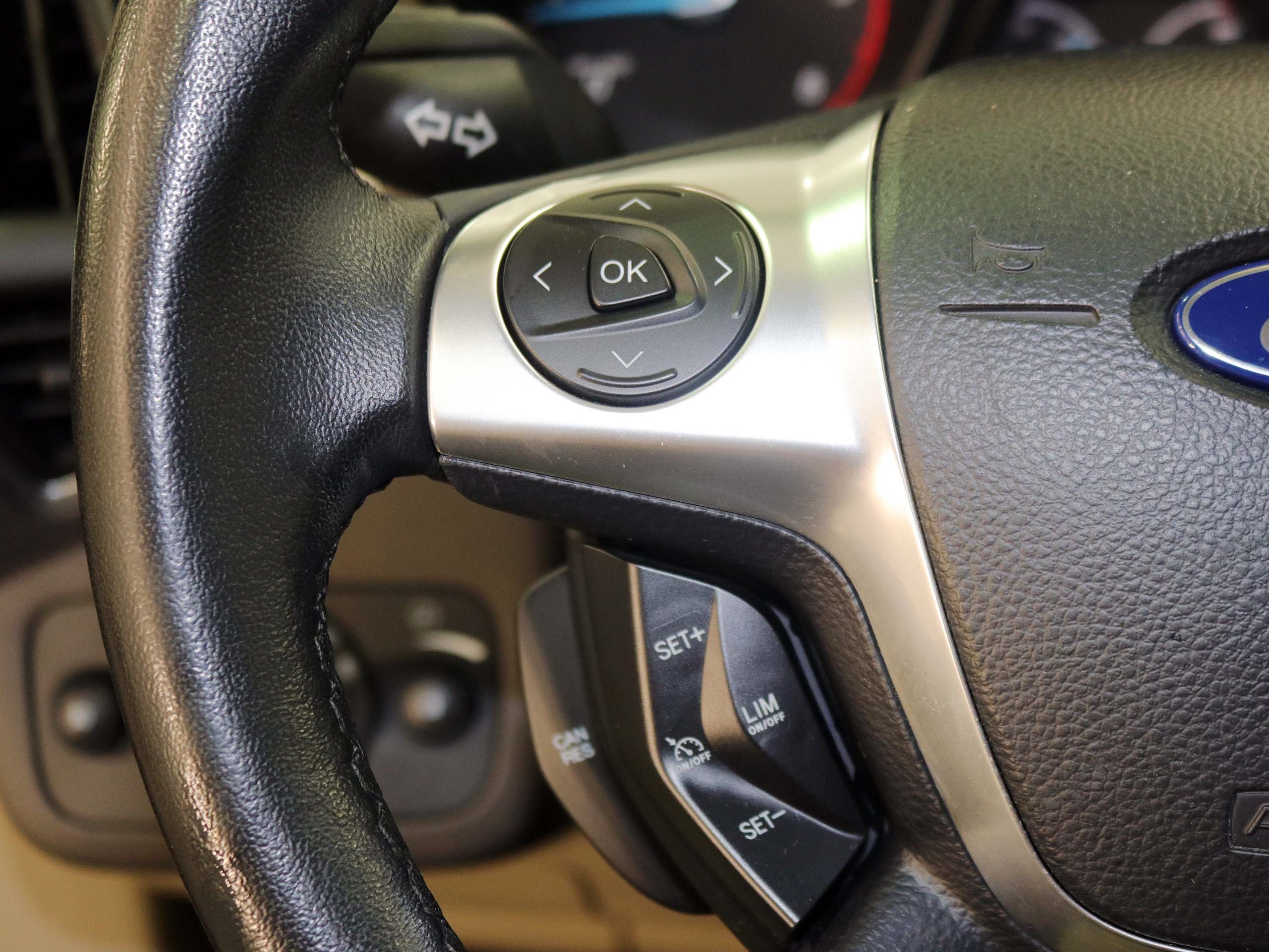 Foto Ford C-Max 26
