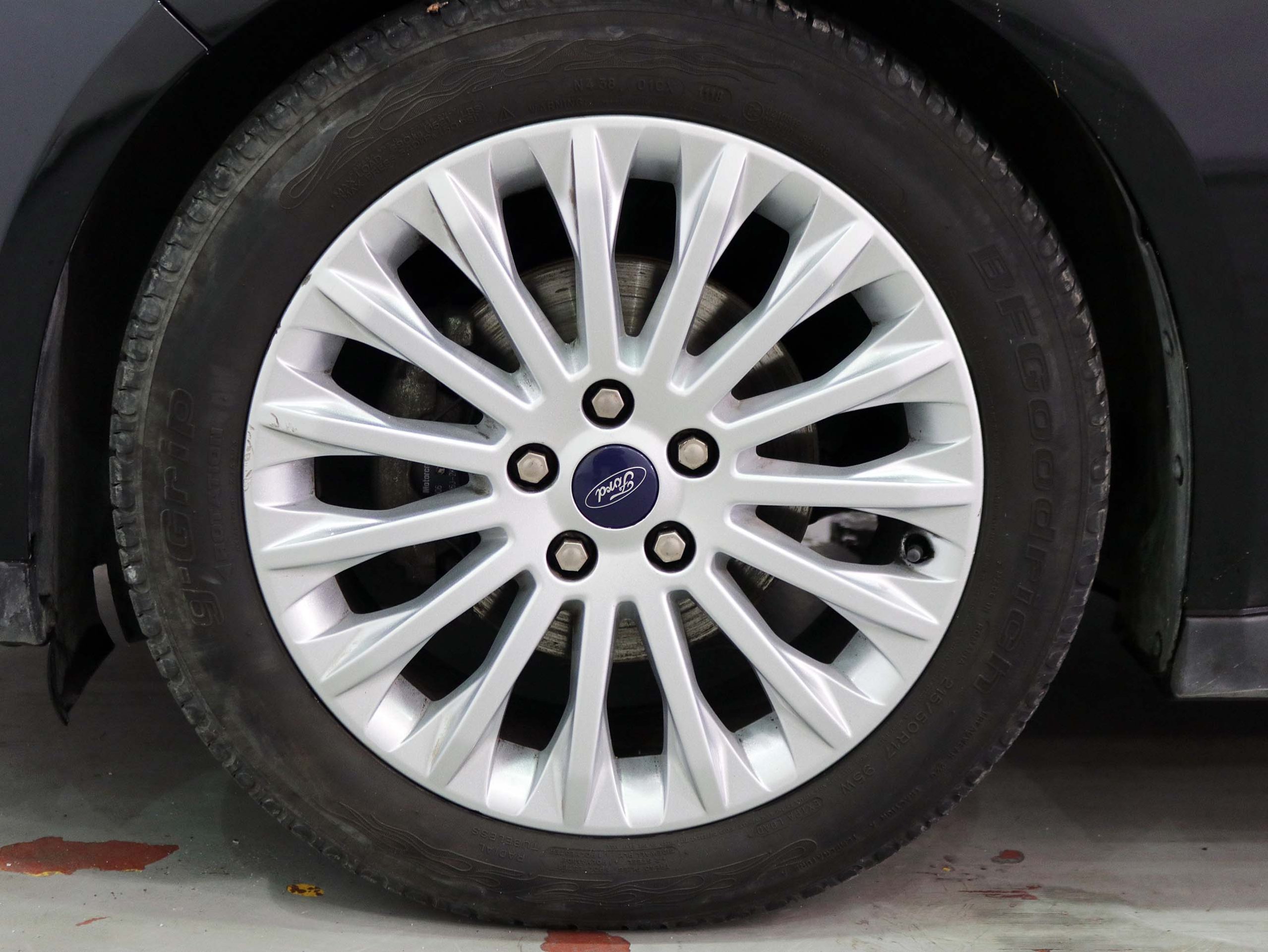 Foto Ford C-Max 31