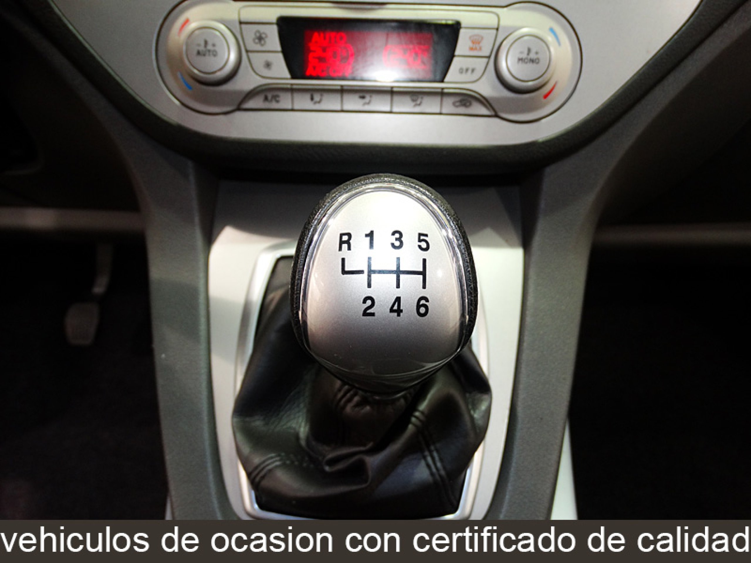 Foto Ford Kuga 29