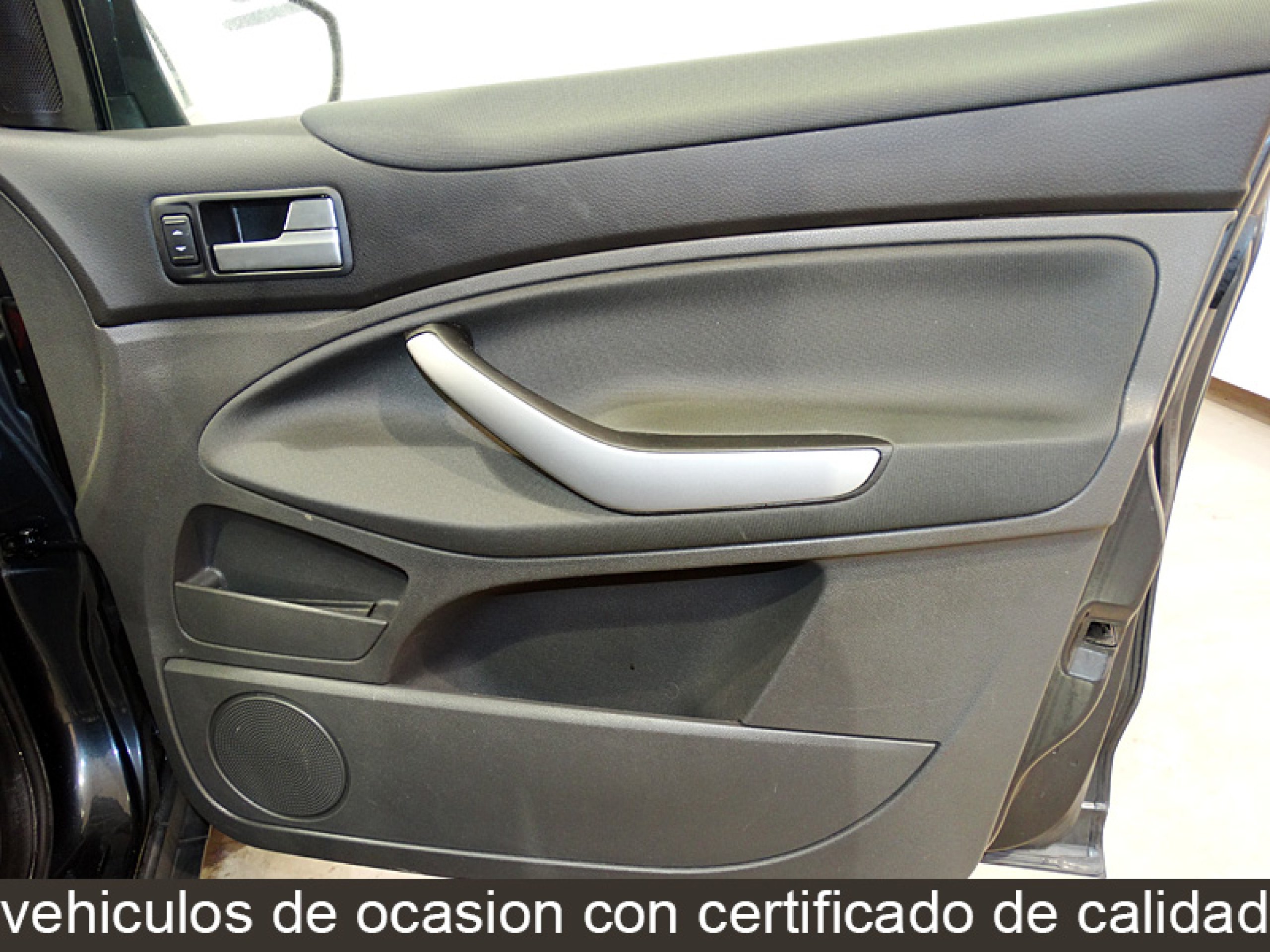 Foto Ford Kuga 35