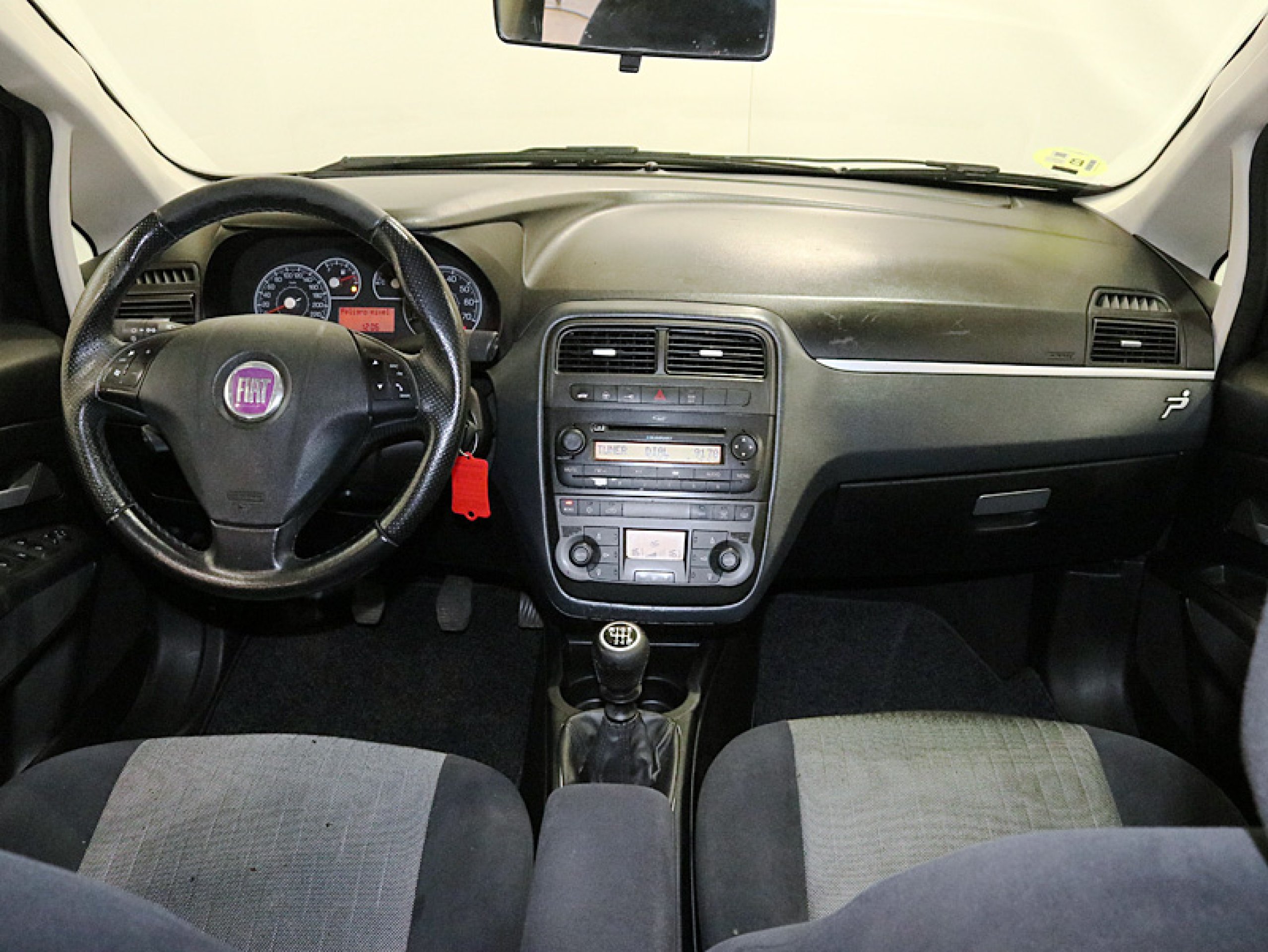 Foto Fiat Grande Punto 15