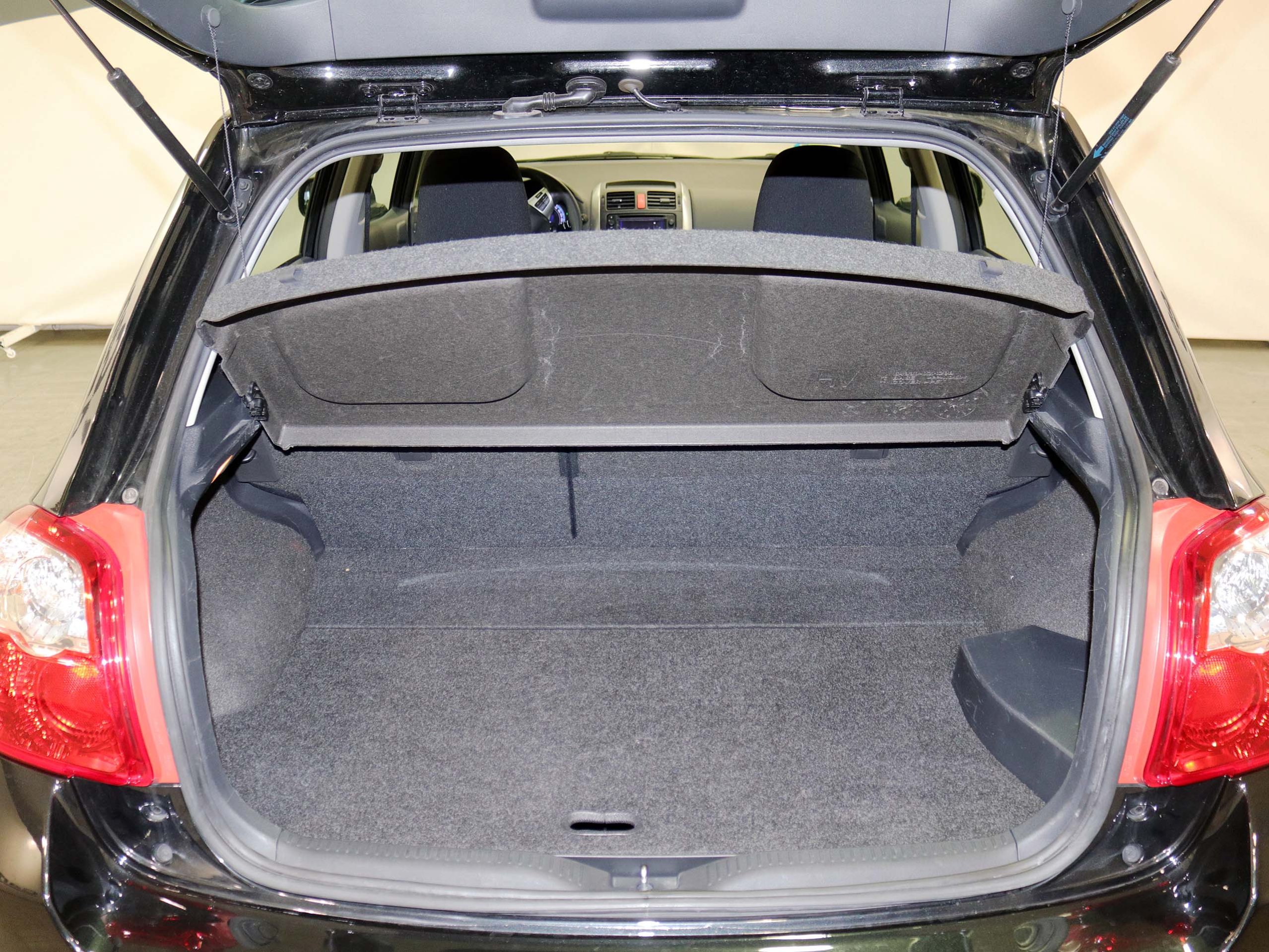 Foto Toyota Auris 9