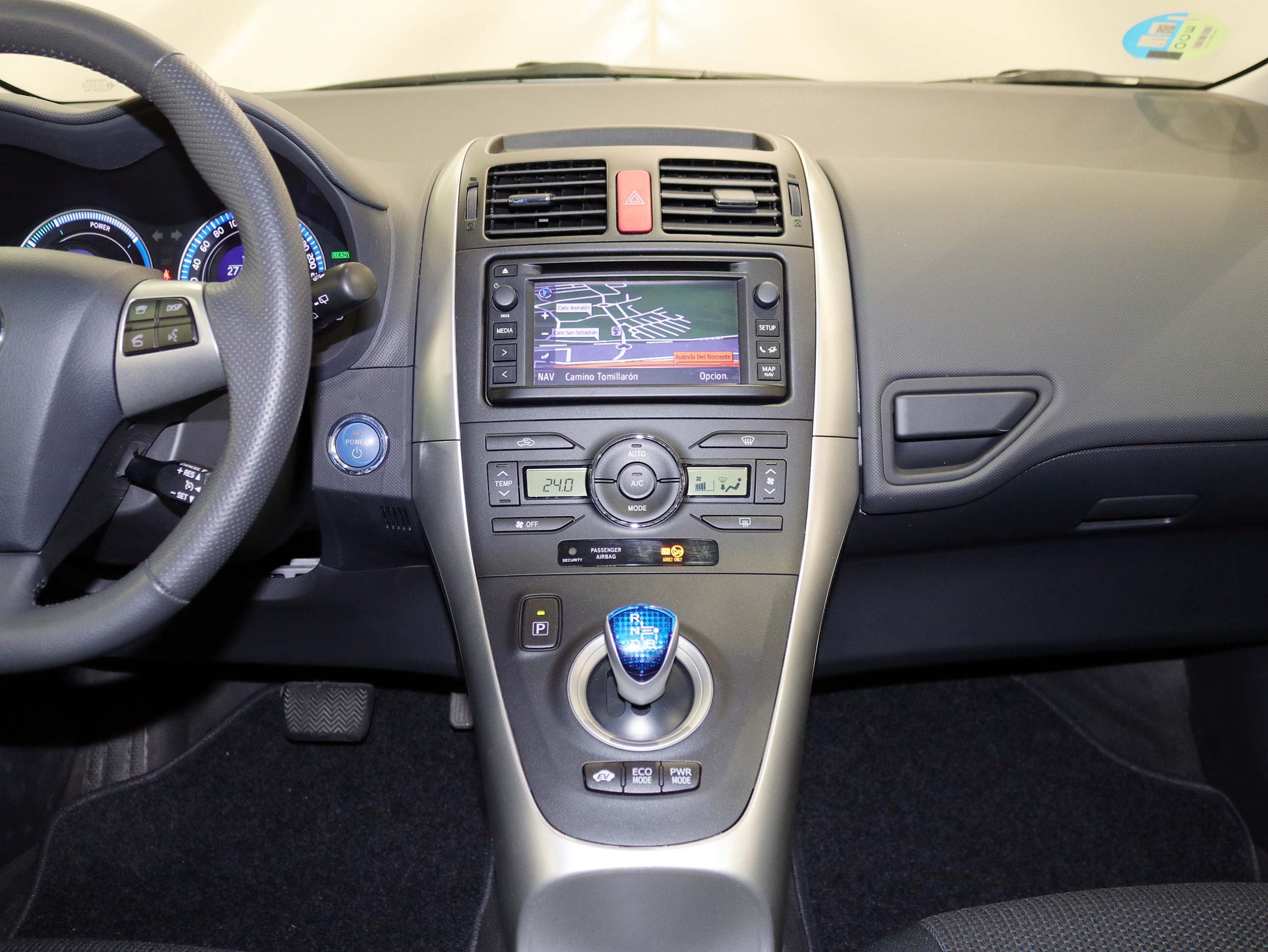 Foto Toyota Auris 25
