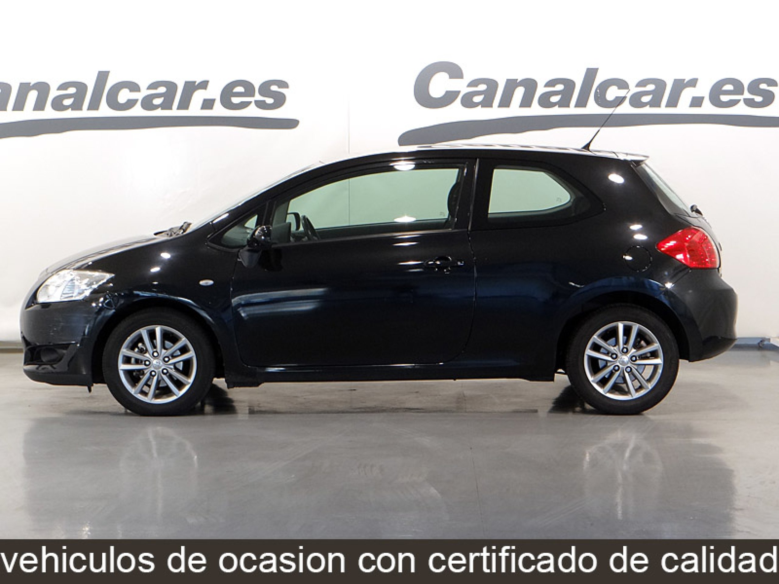 Foto Toyota Auris 11