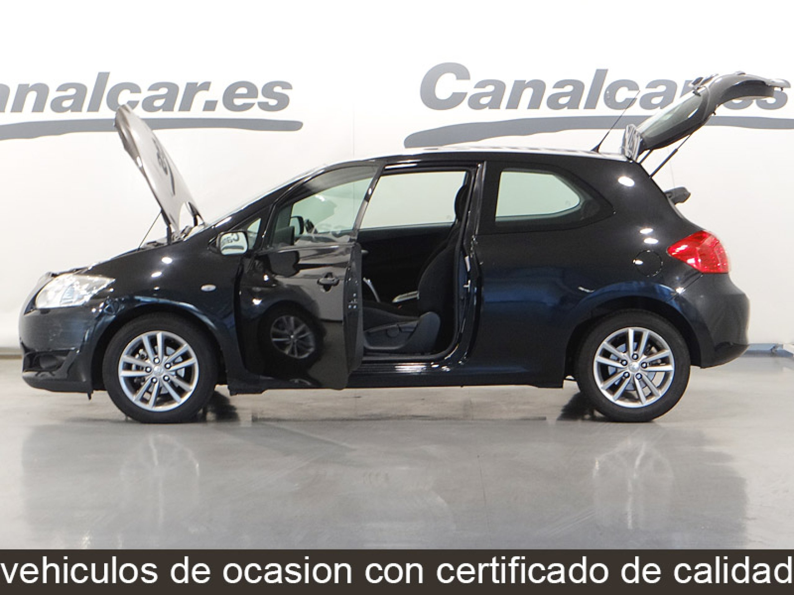 Foto Toyota Auris 12