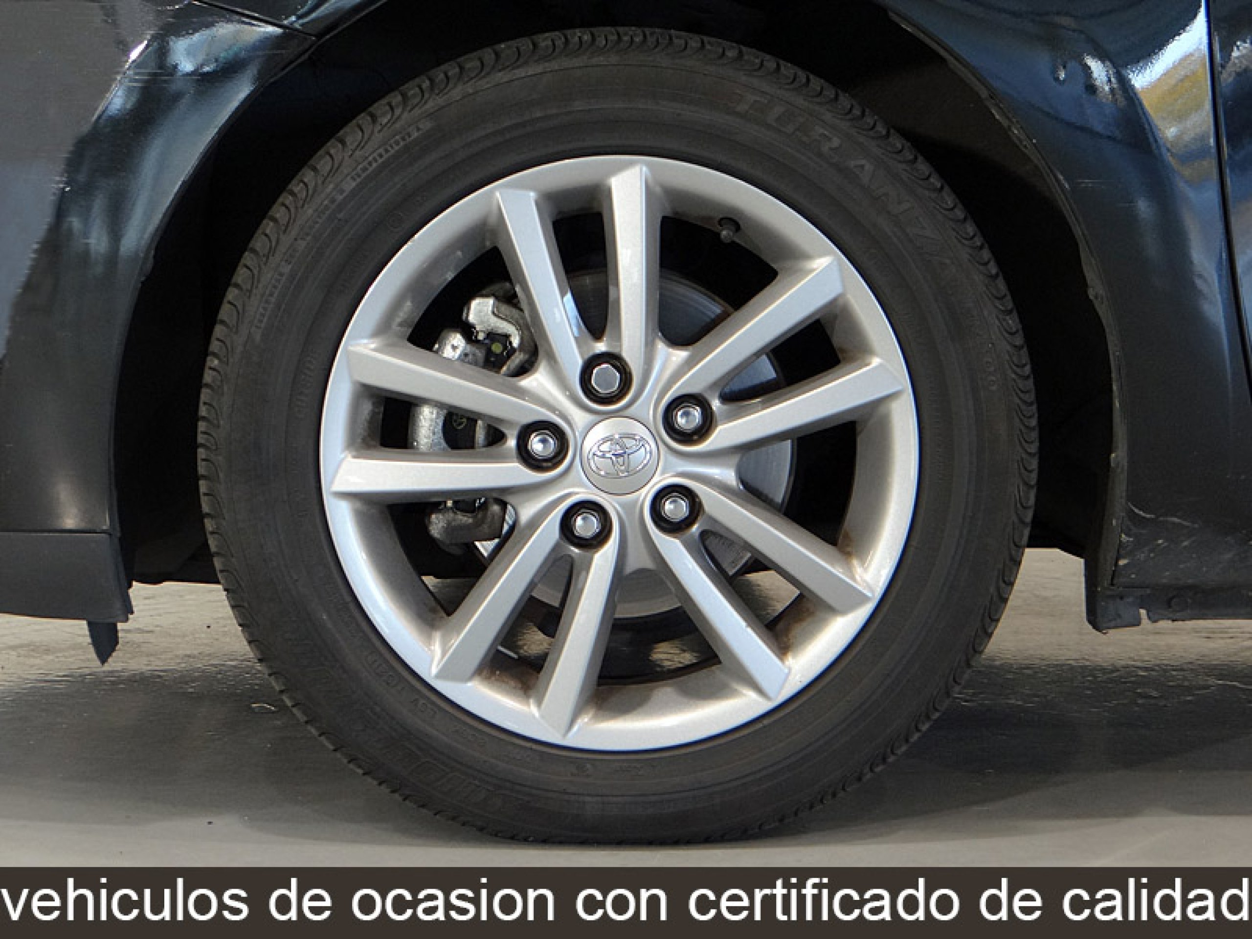 Foto Toyota Auris 17