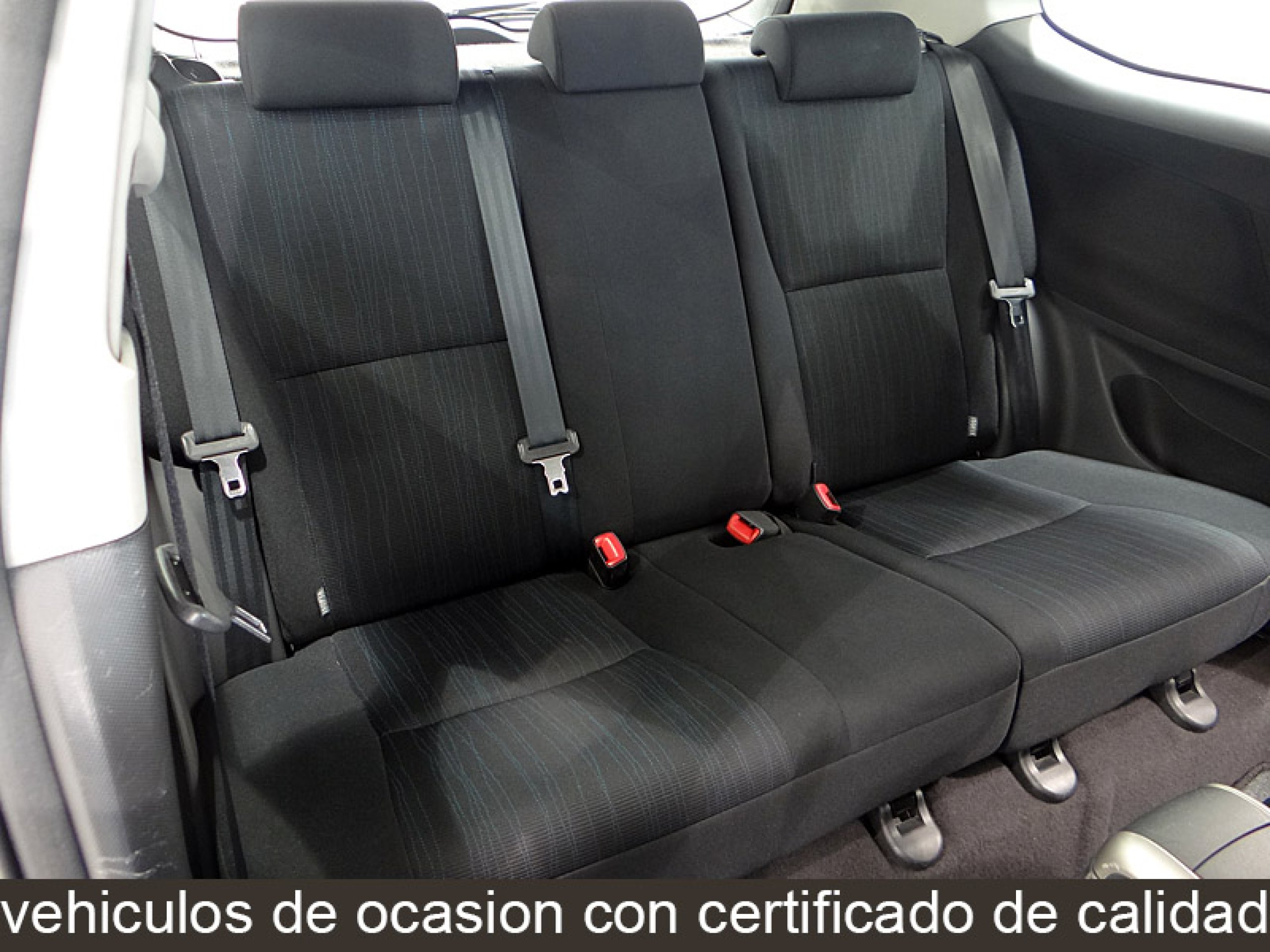 Foto Toyota Auris 24
