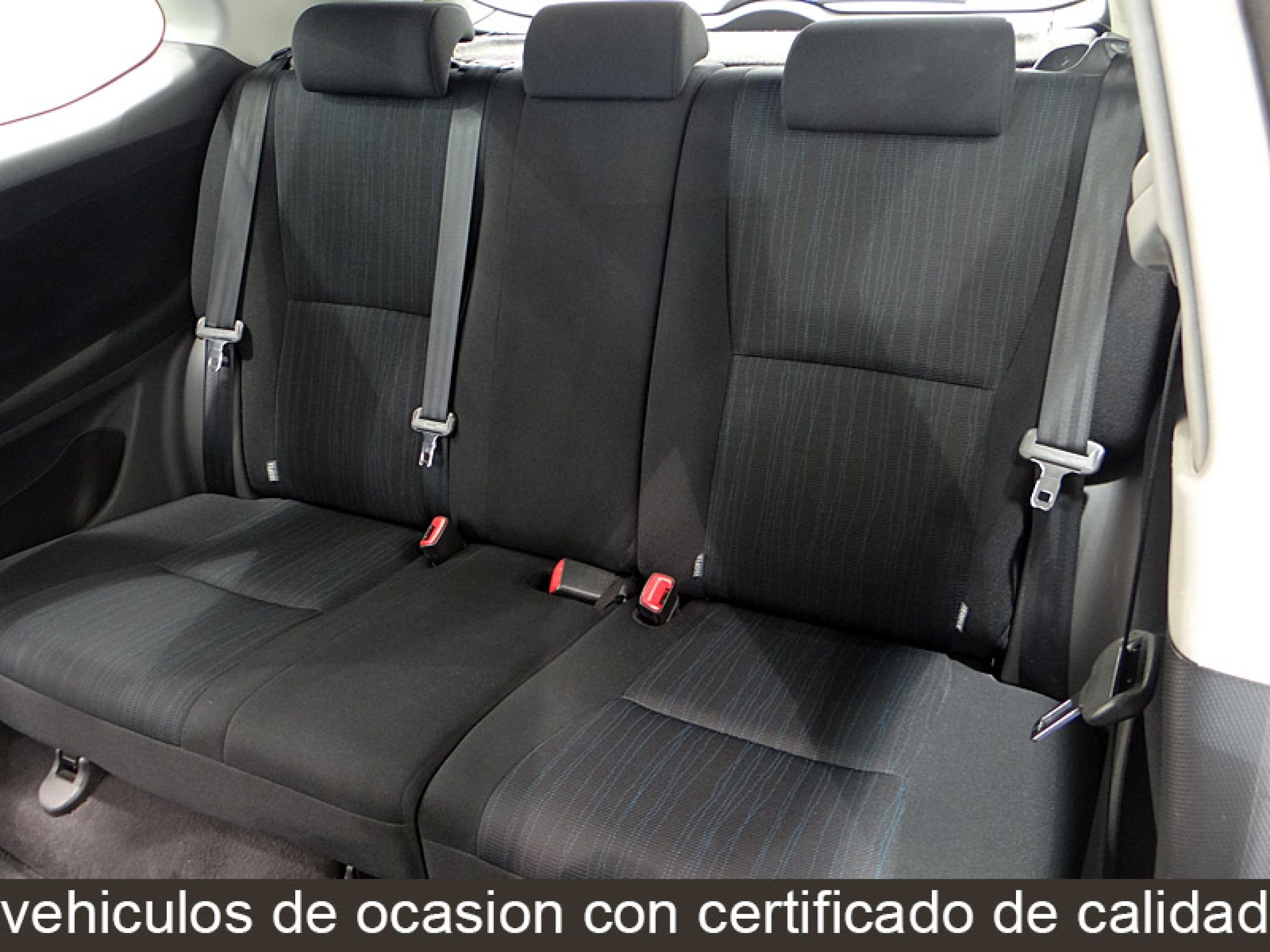 Foto Toyota Auris 25