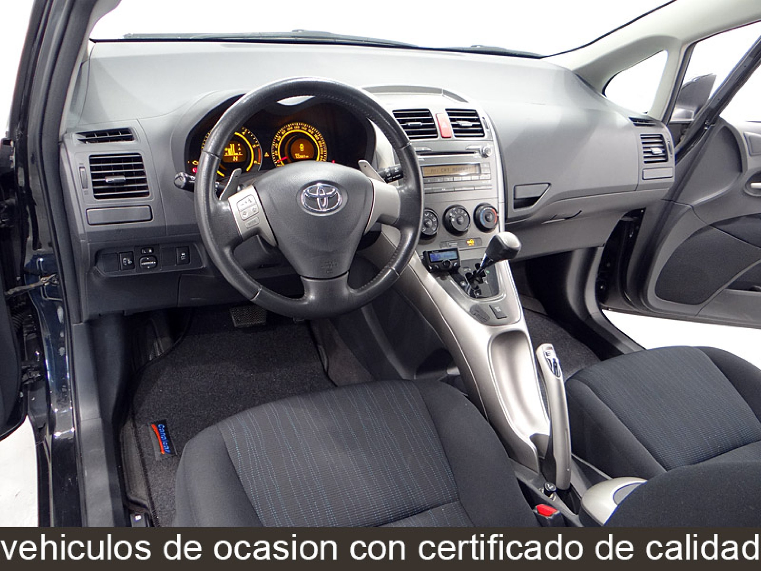 Foto Toyota Auris 27