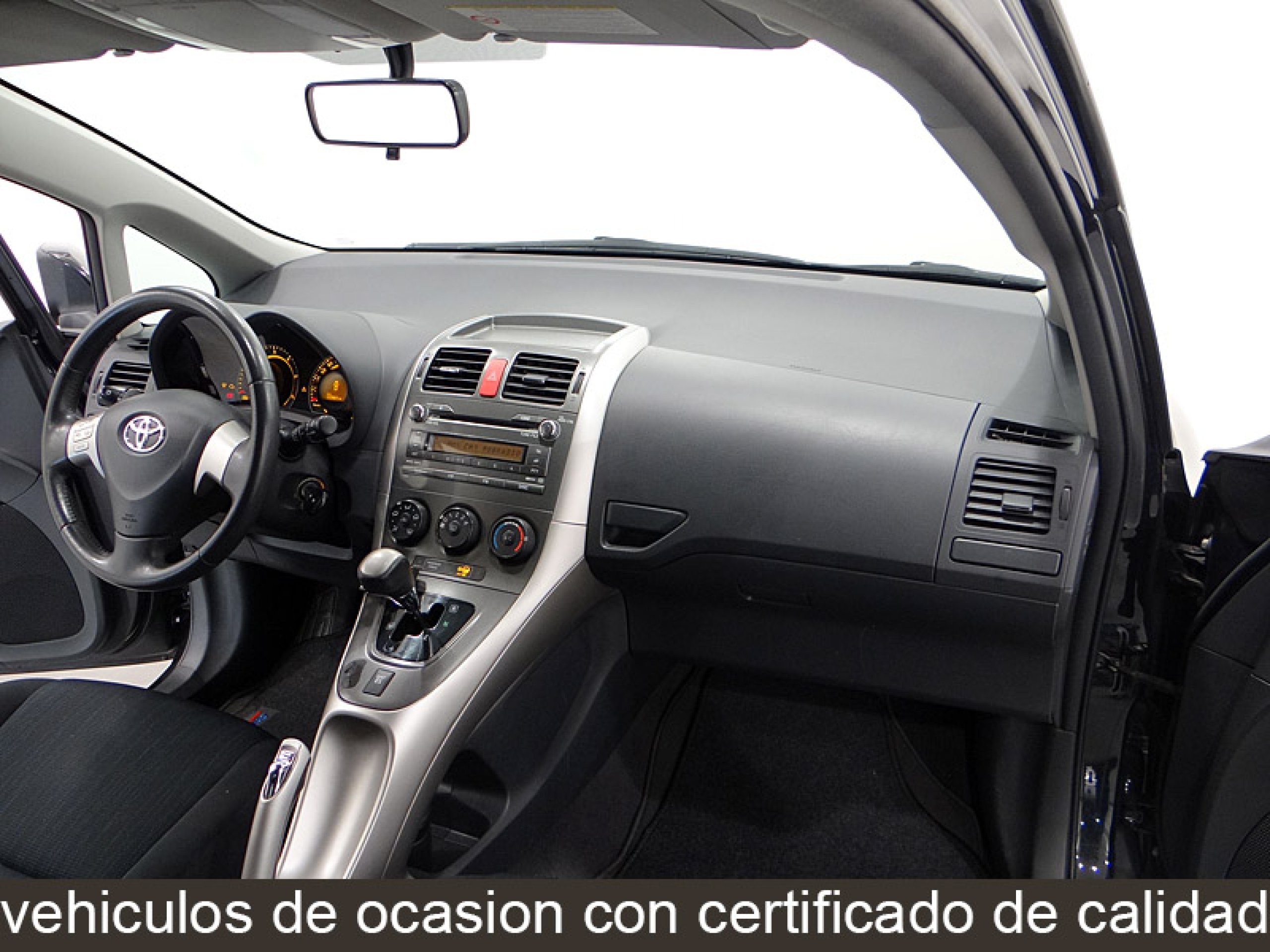 Foto Toyota Auris 28