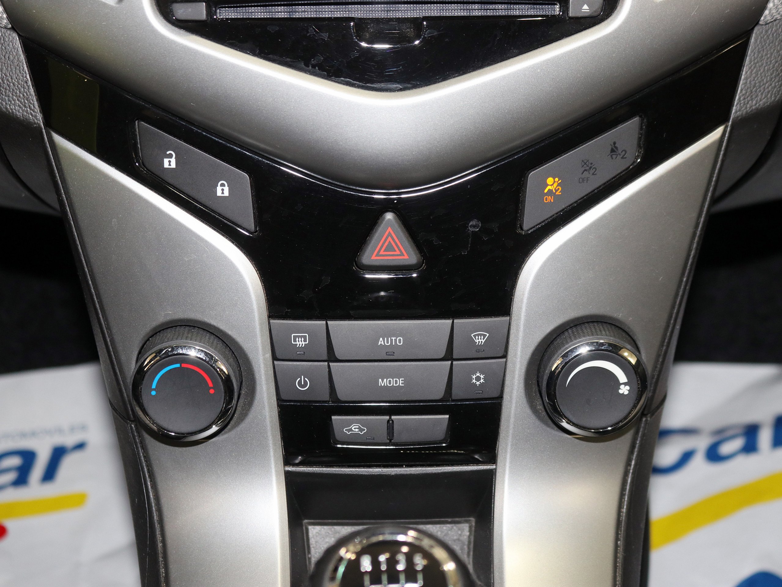 Foto Chevrolet Cruze 23