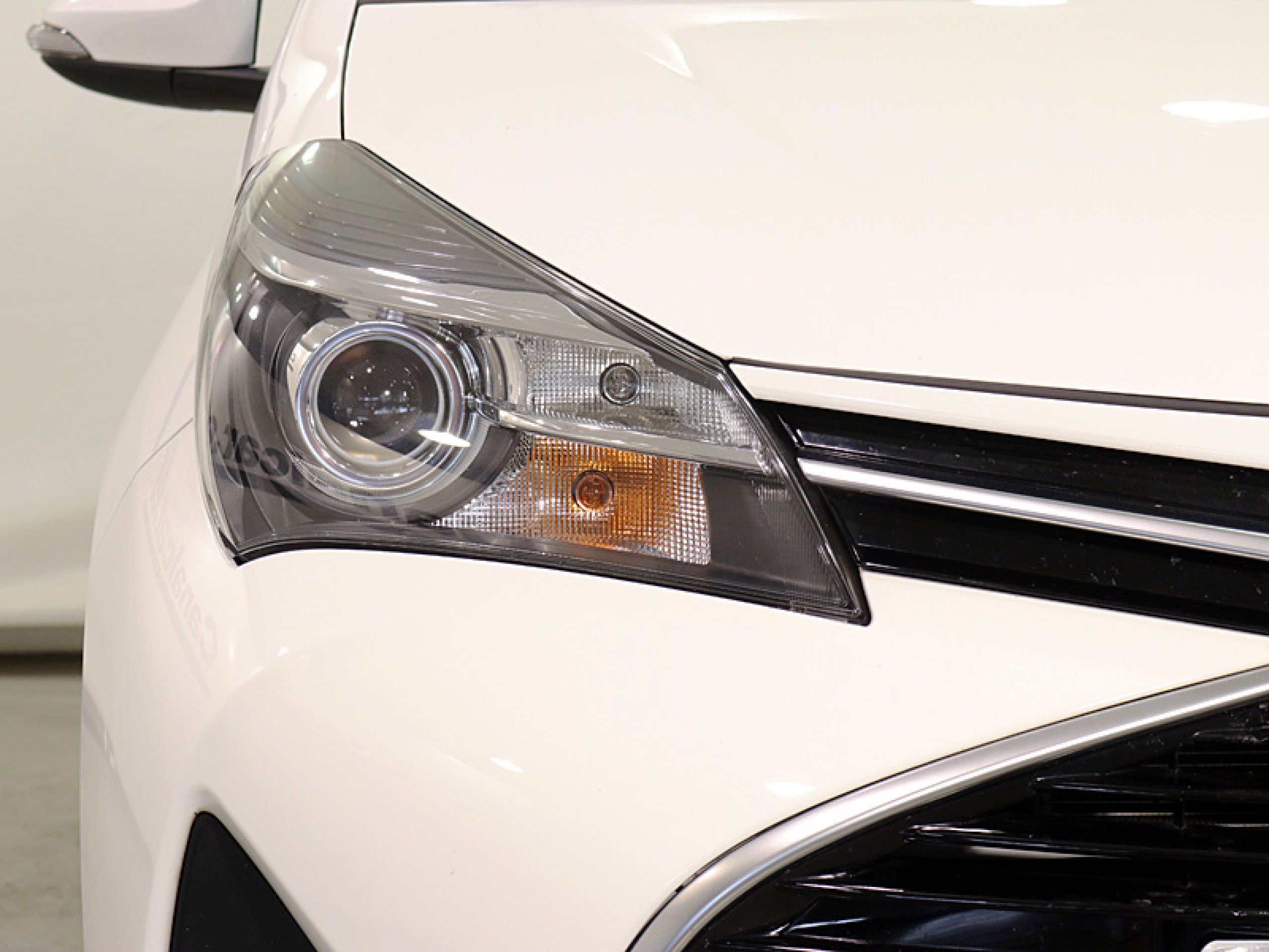 Foto Toyota Yaris 12
