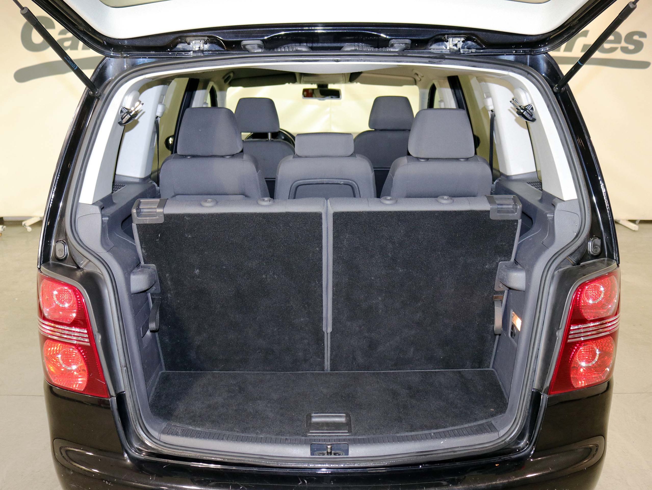 Foto Volkswagen Touran 10