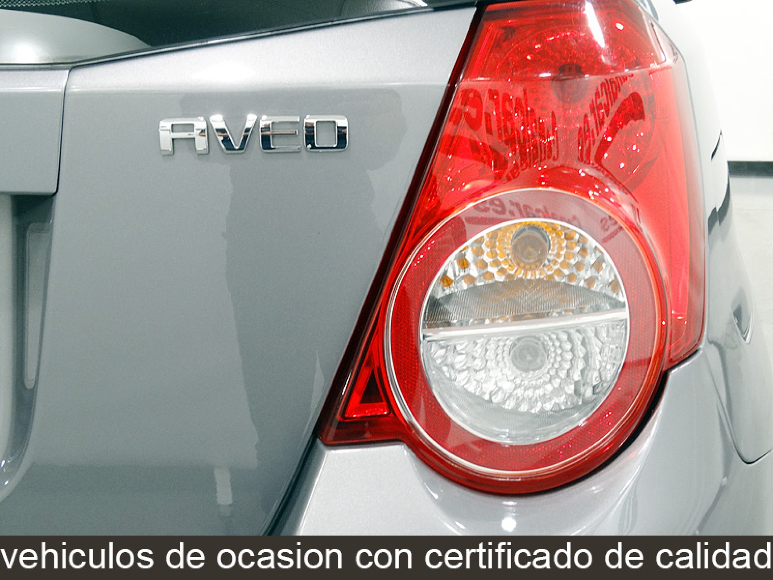 Foto Chevrolet Aveo 13