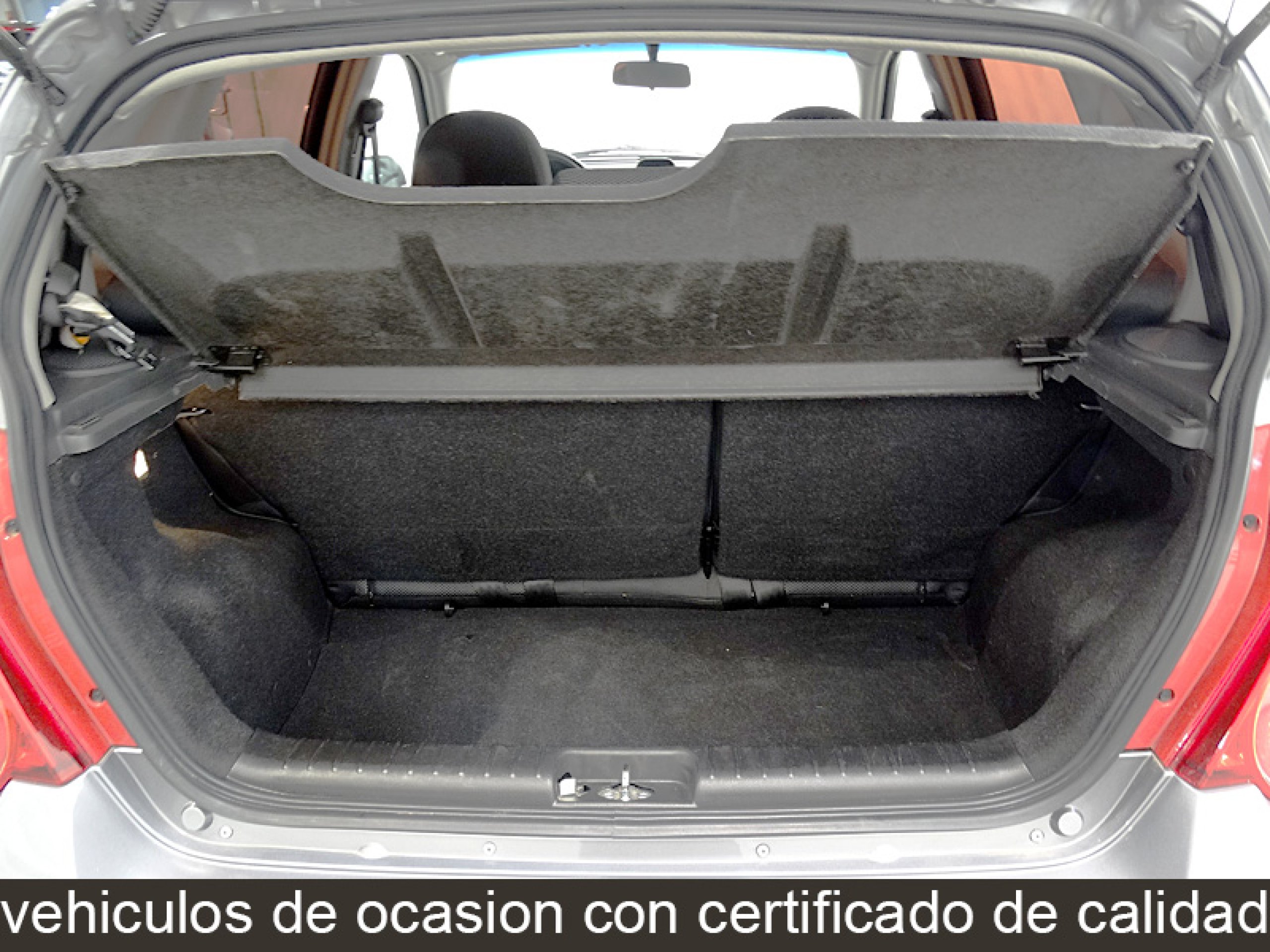 Foto Chevrolet Aveo 15