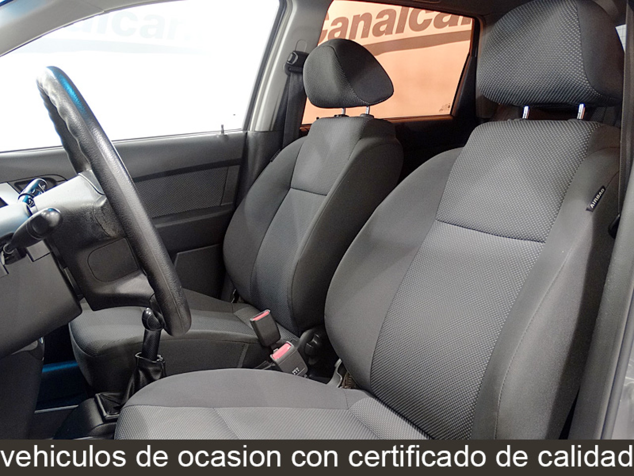 Foto Chevrolet Aveo 17