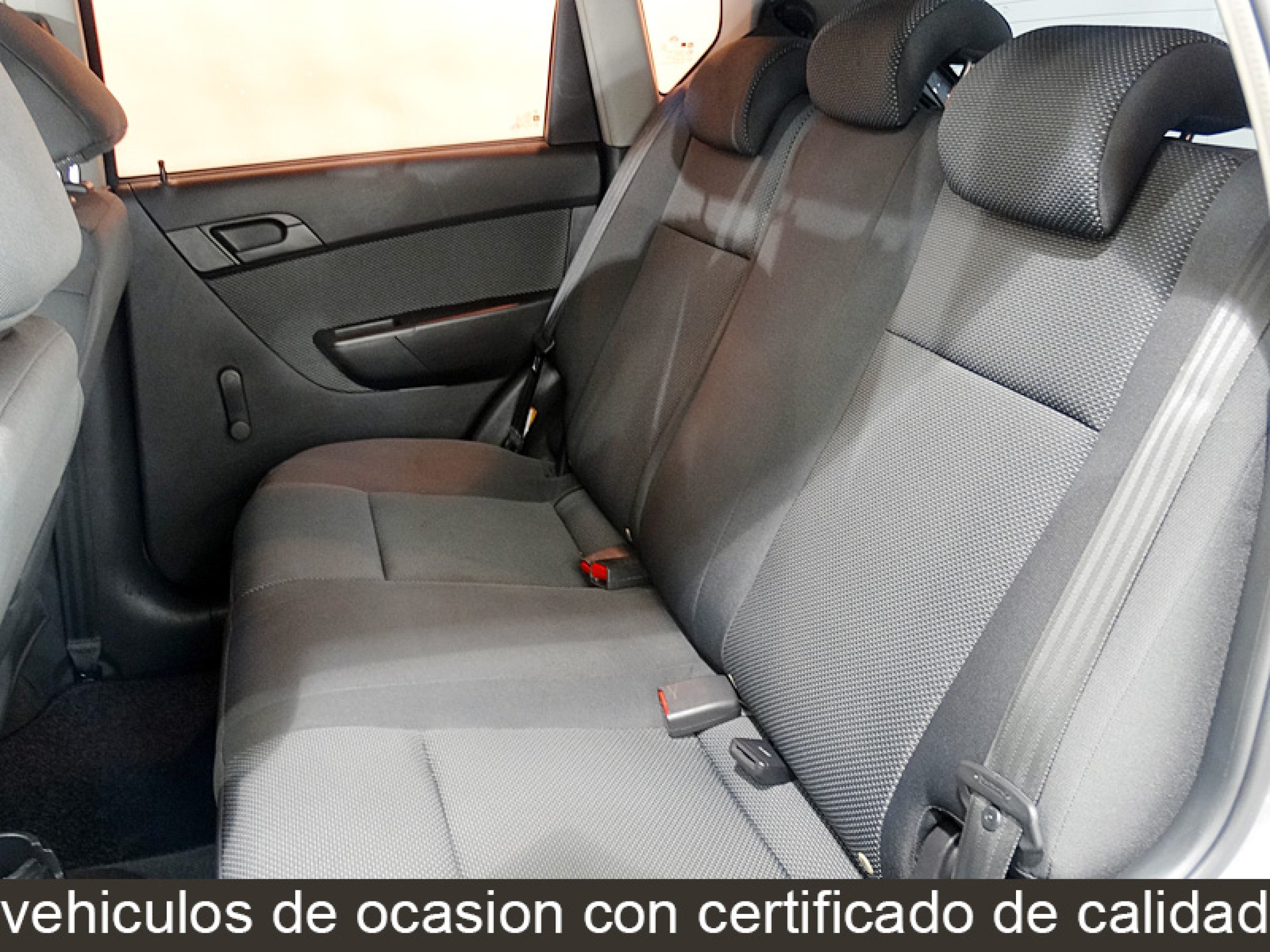 Foto Chevrolet Aveo 18