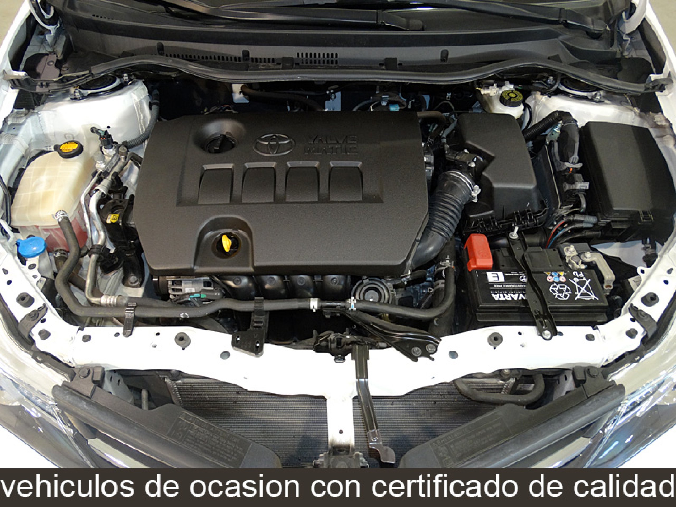 Foto Toyota Auris 9