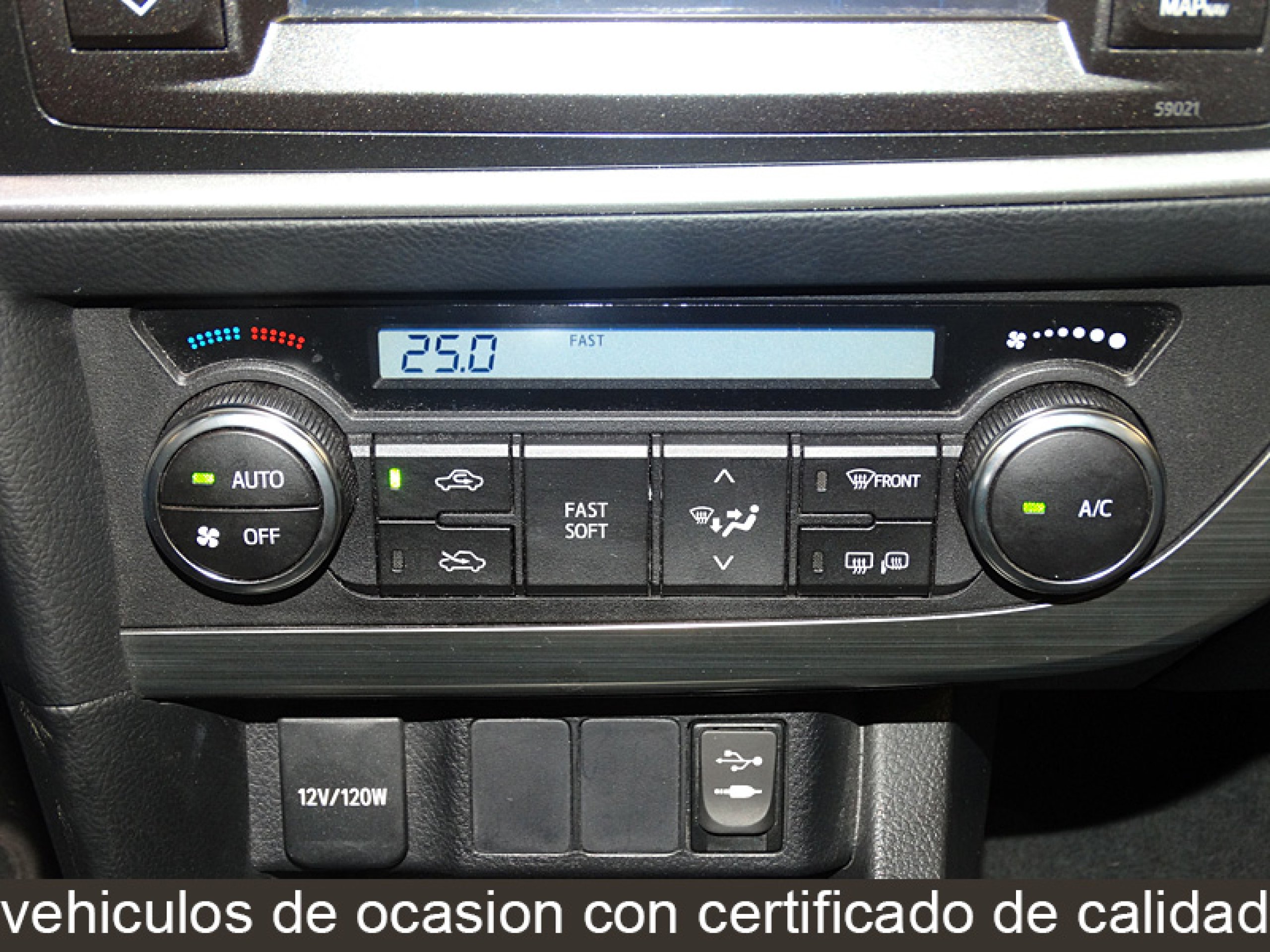 Foto Toyota Auris 25