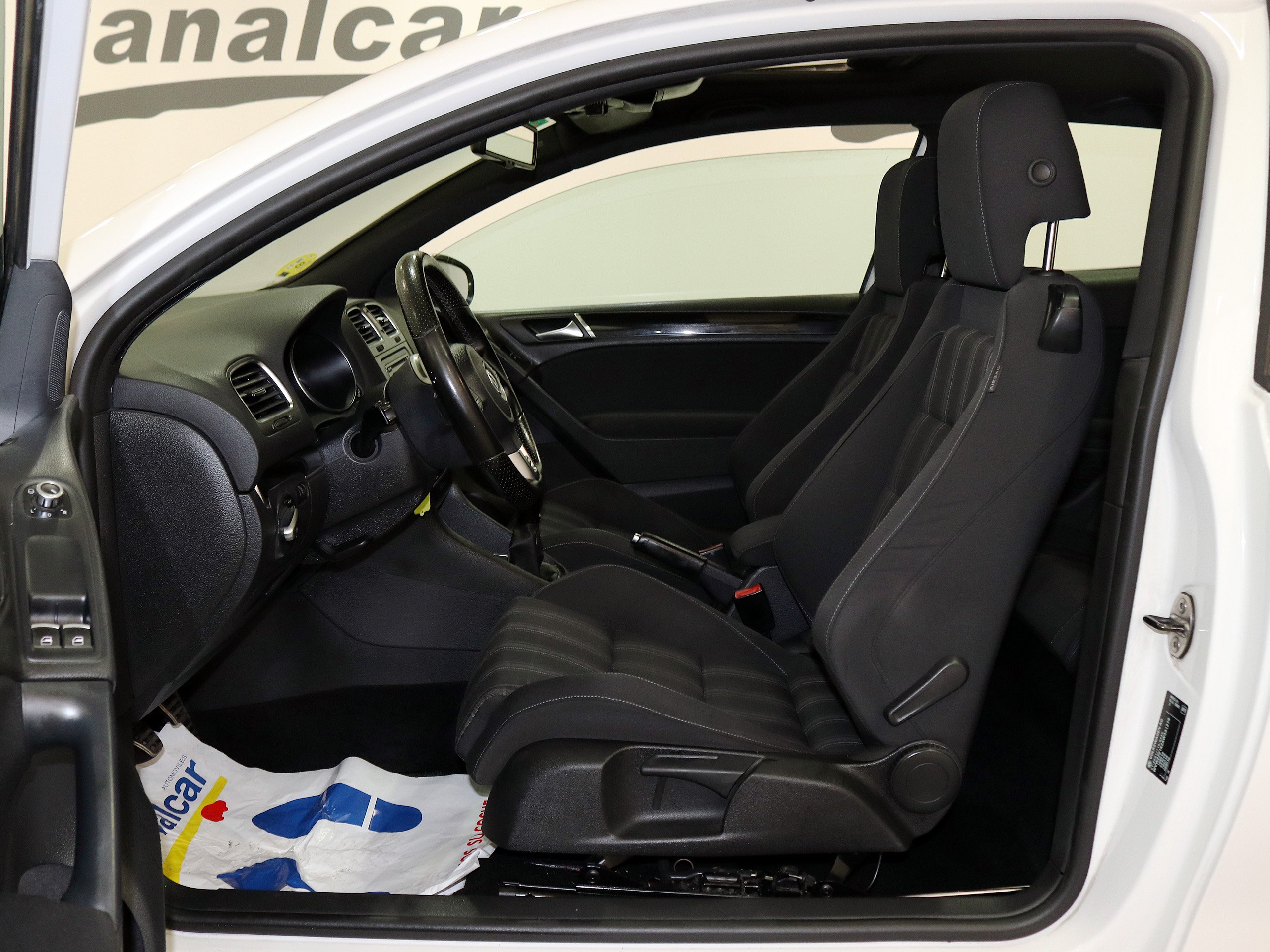 Foto Volkswagen Golf 15