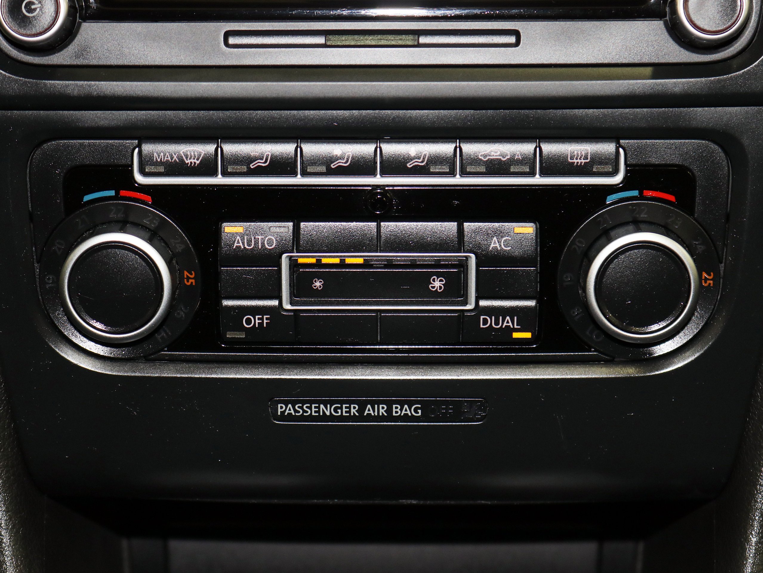Foto Volkswagen Golf 26