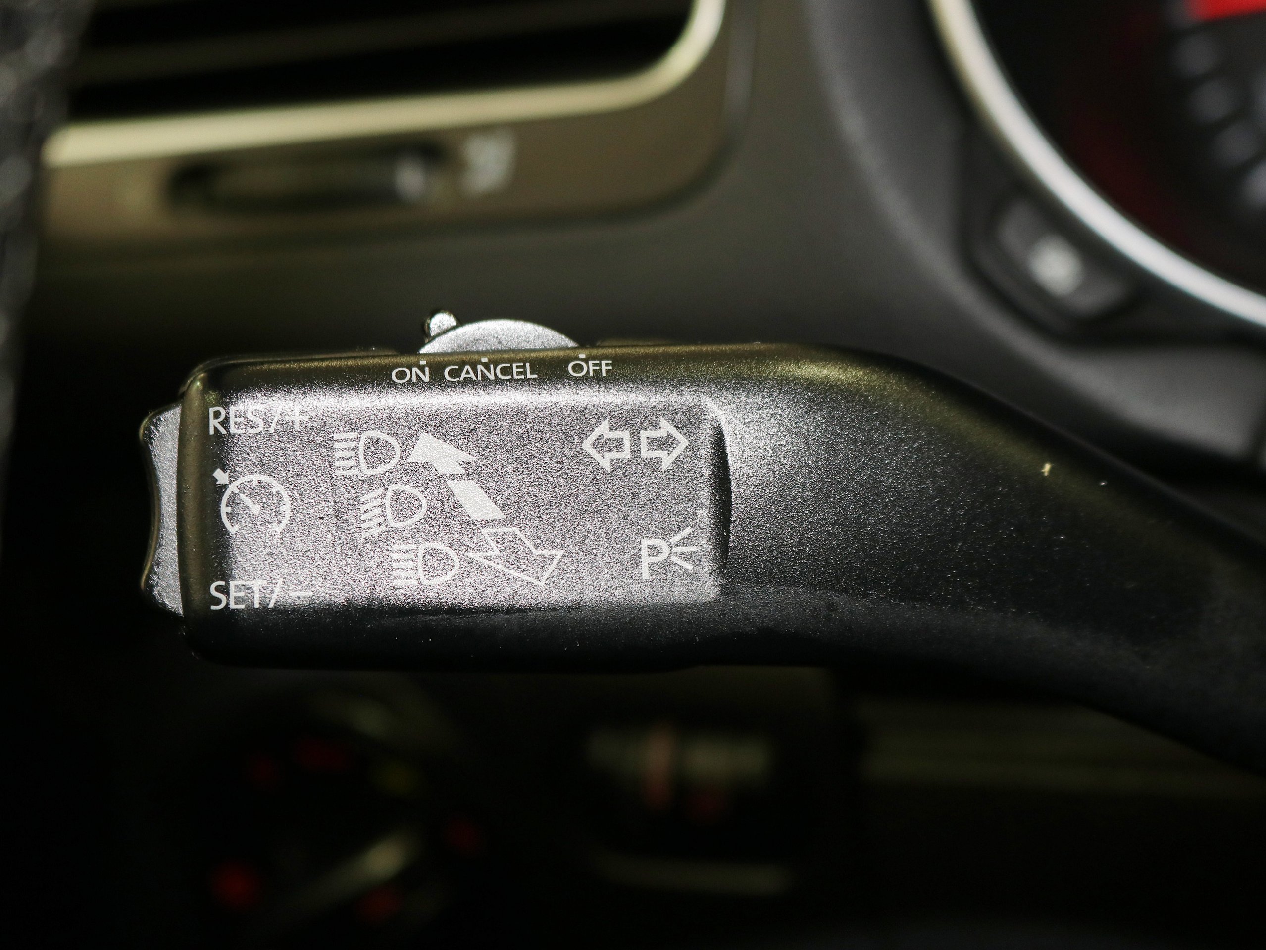 Foto Volkswagen Golf 32