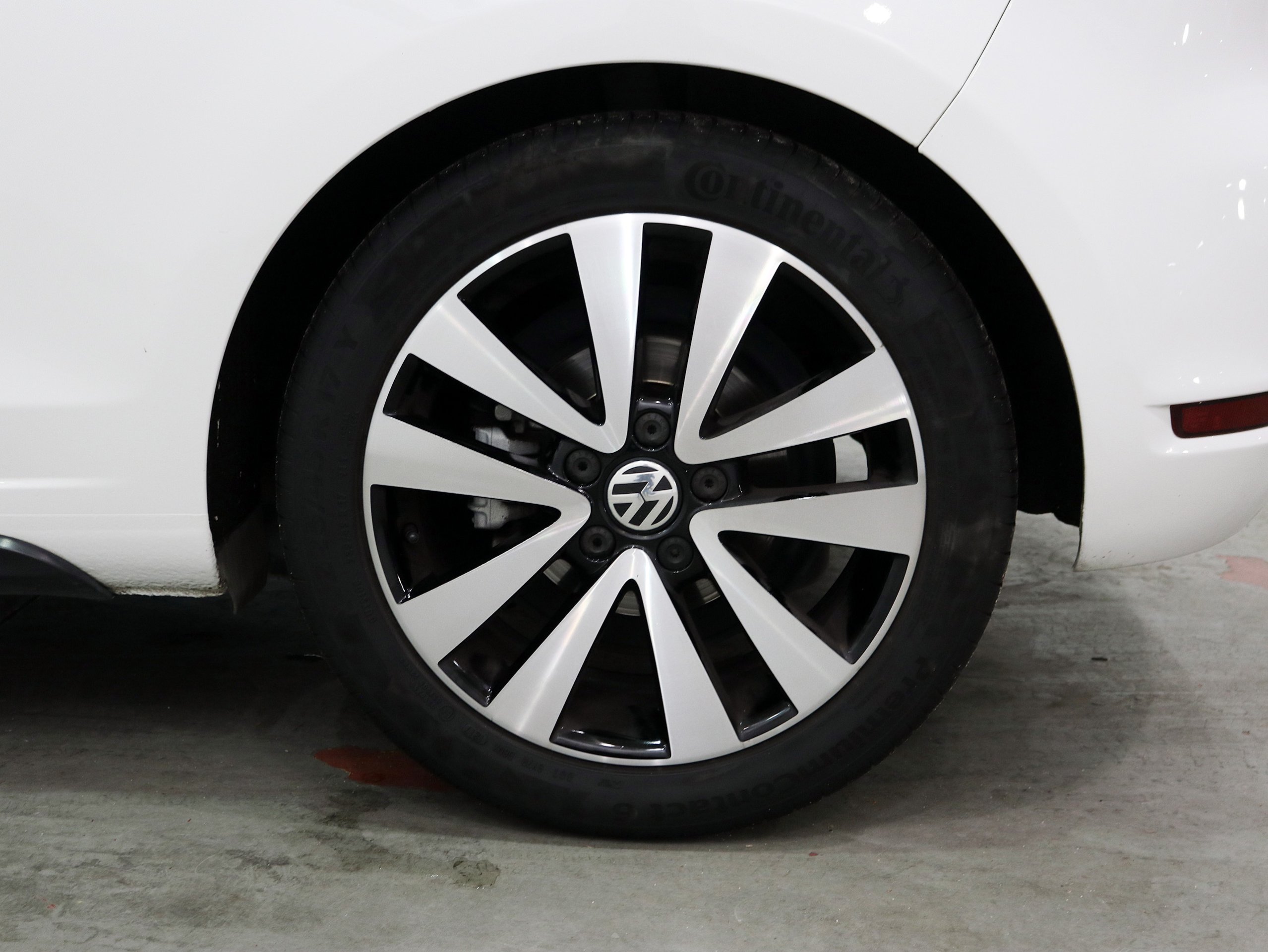 Foto Volkswagen Golf 38