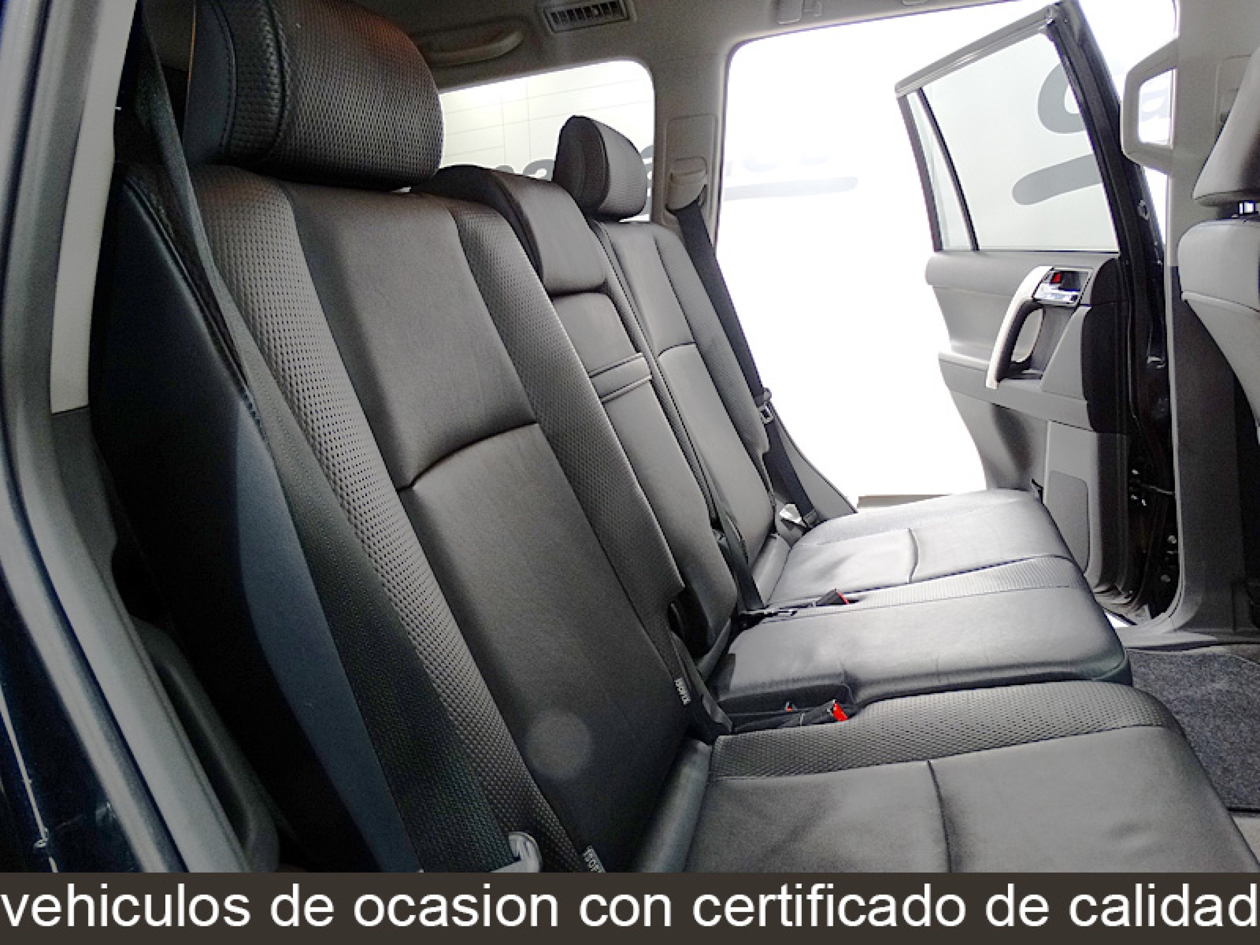 Foto Toyota Land Cruiser 23