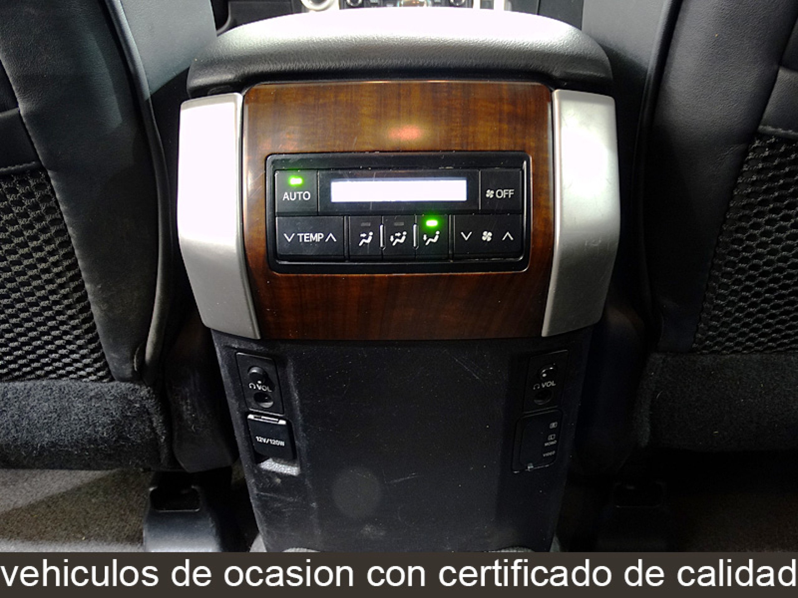 Foto Toyota Land Cruiser 37