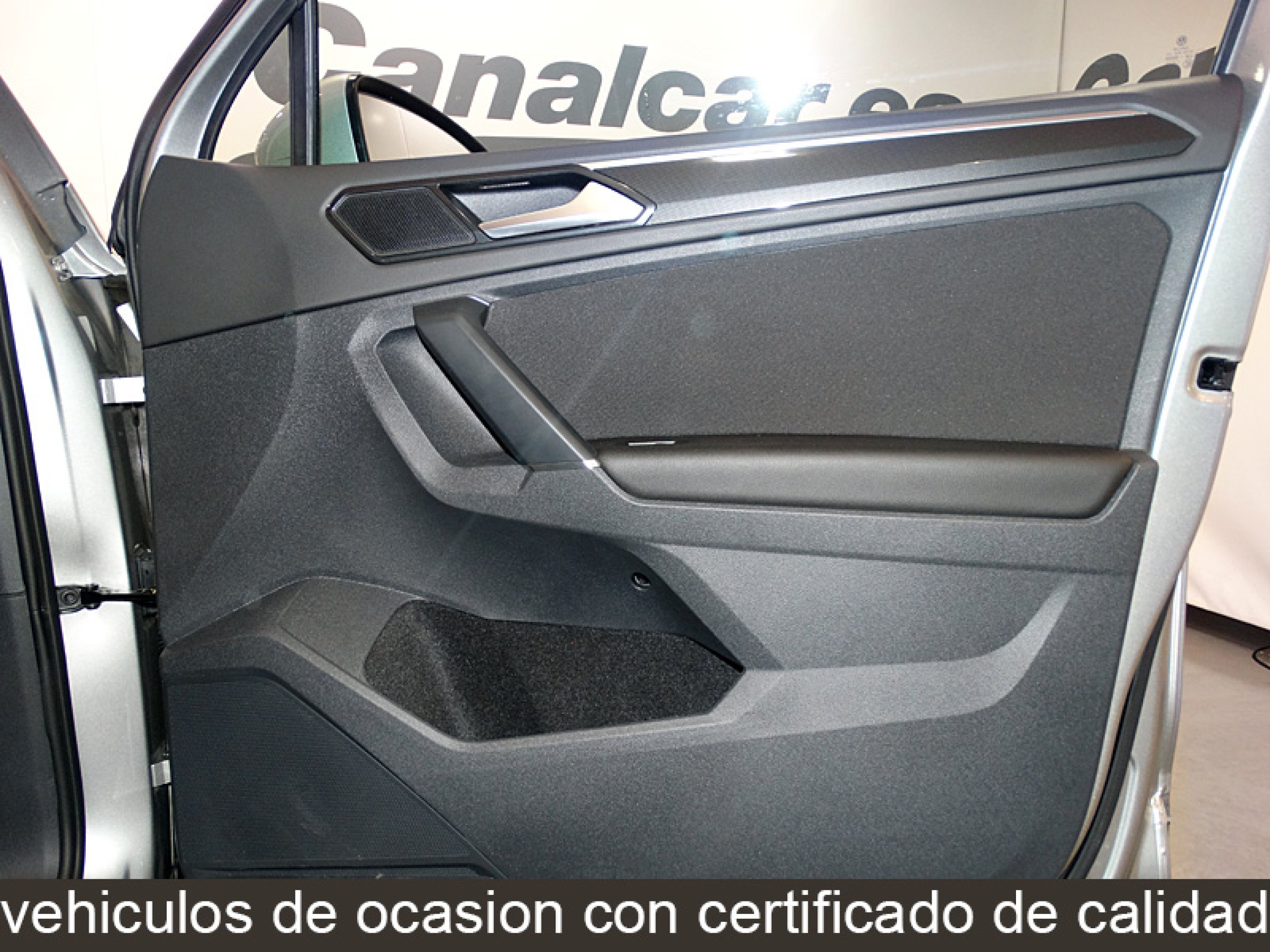 Foto Volkswagen Tiguan 29