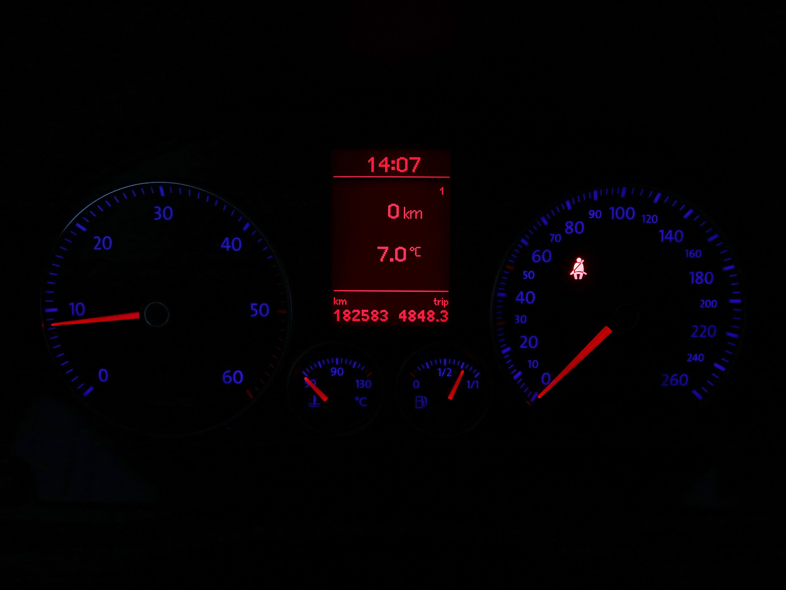 Foto Volkswagen Jetta 13 Foto Volkswagen Jetta 13