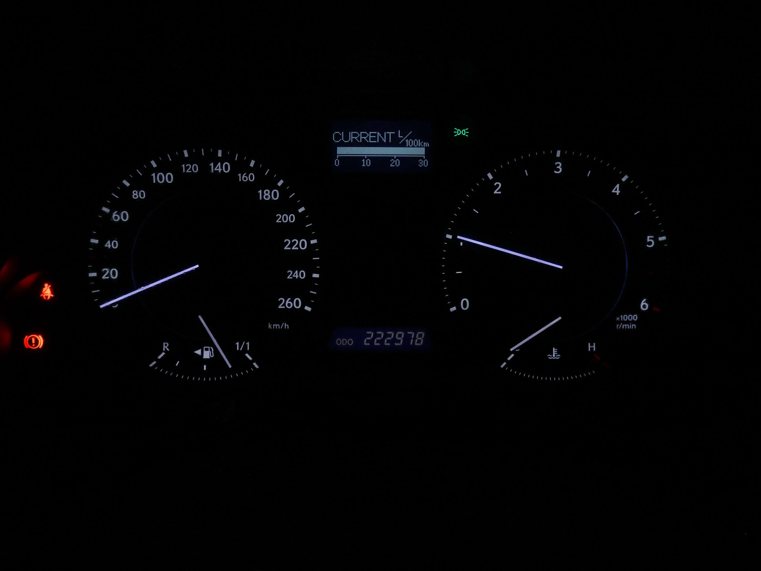 Foto Lexus IS 220d 17