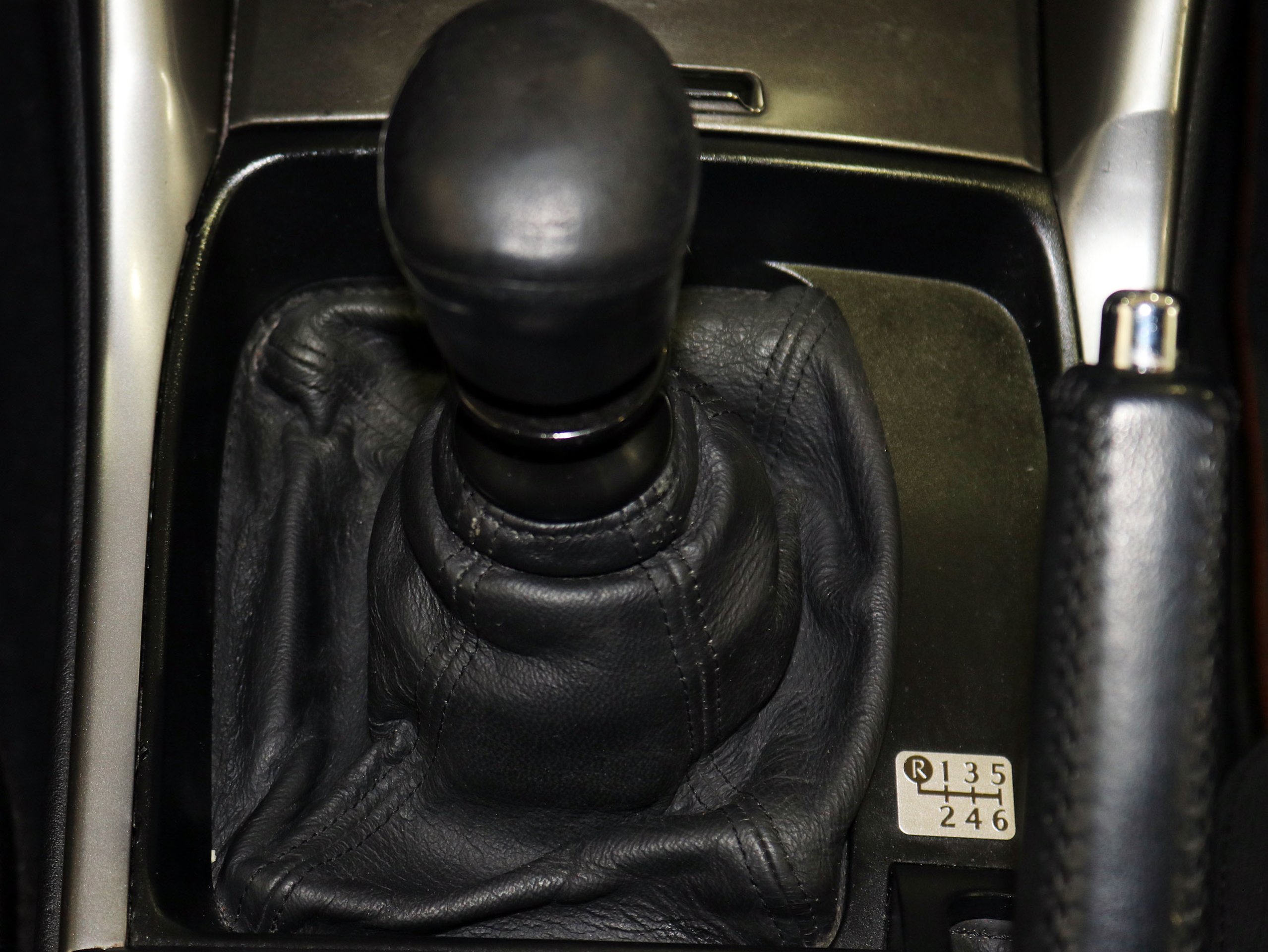 Foto Lexus IS 220d 25