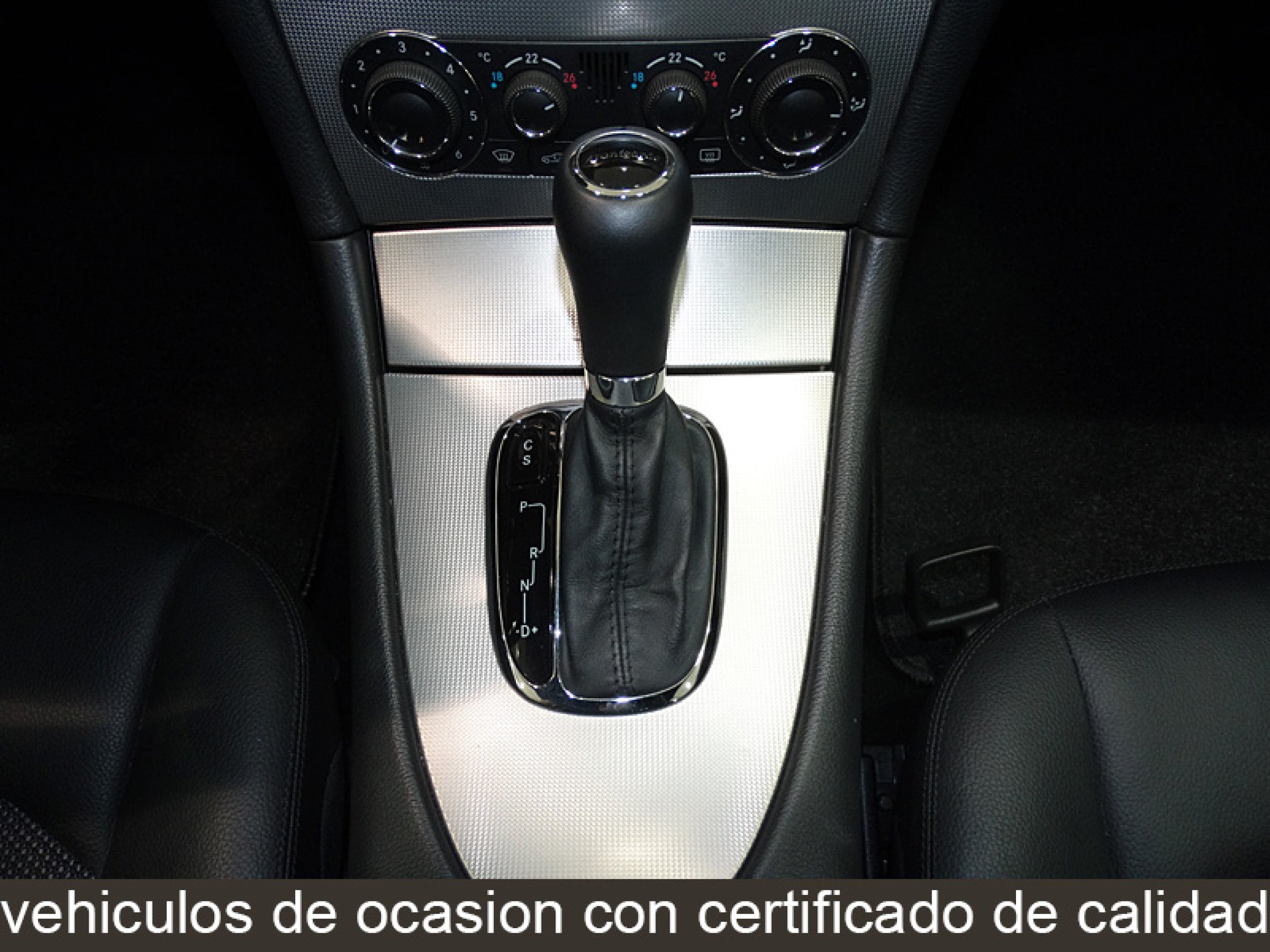Foto Mercedes-Benz CLK 280 18 Foto Mercedes-Benz CLK 280 18