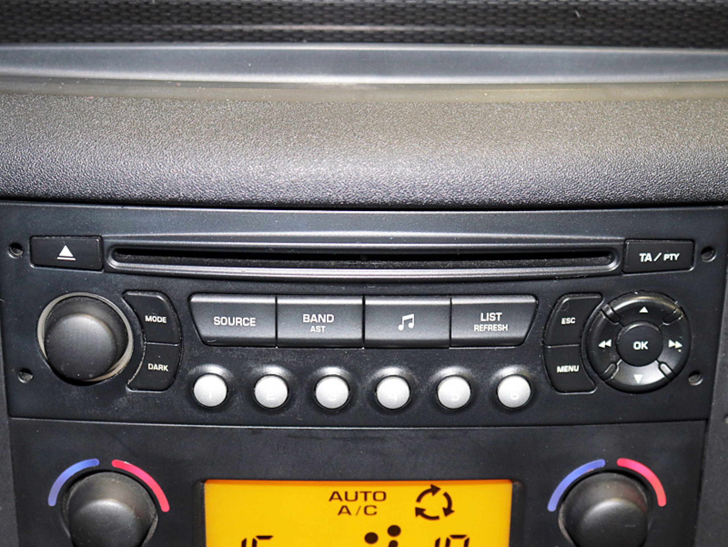 Foto Citroen C4 19