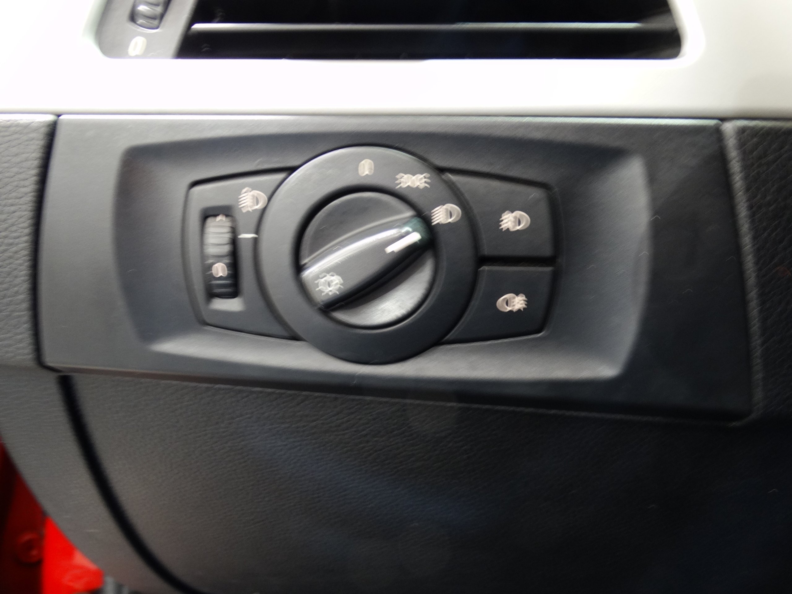 Foto Bmw 320 32