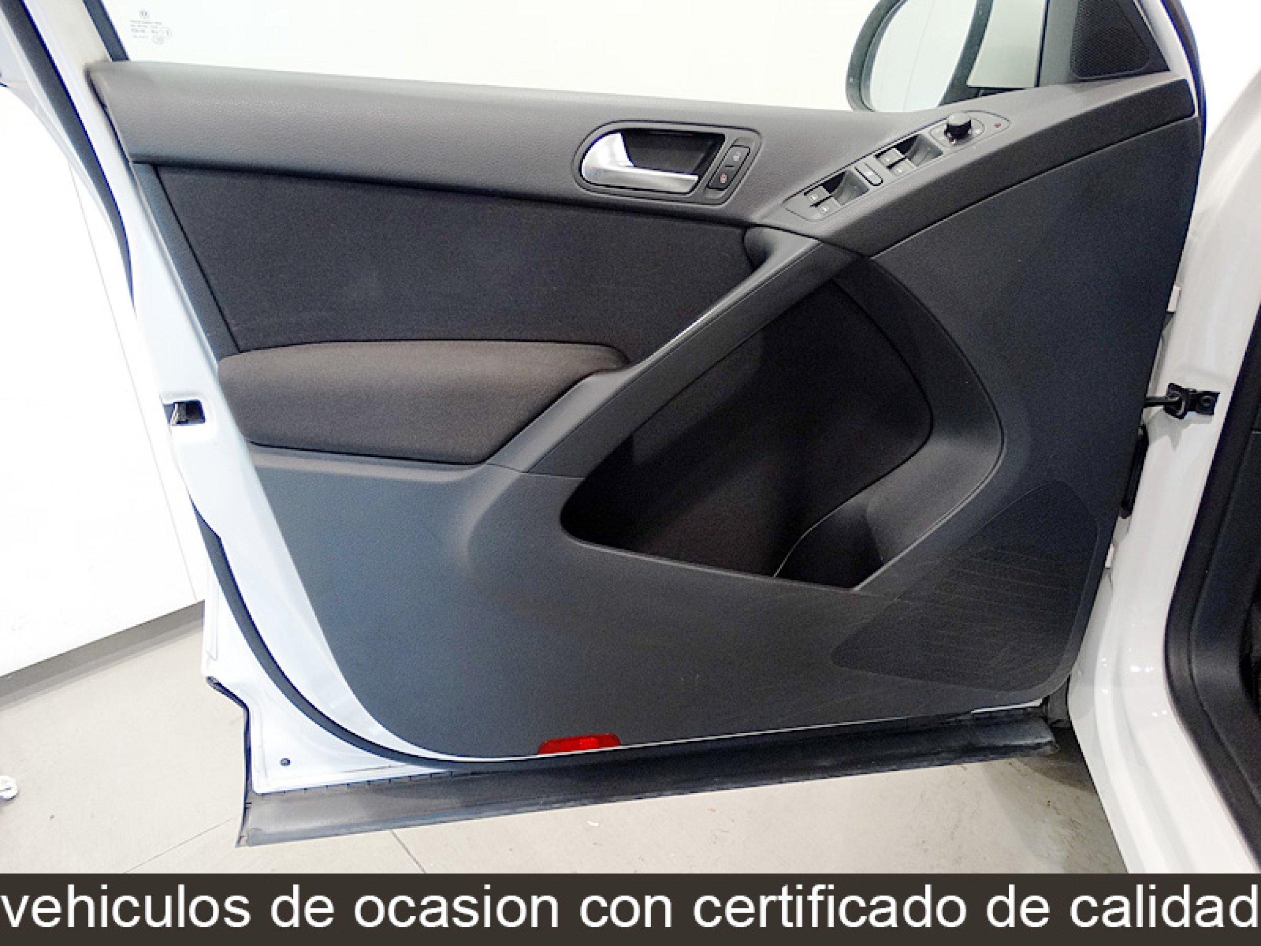 Foto Volkswagen Tiguan 21