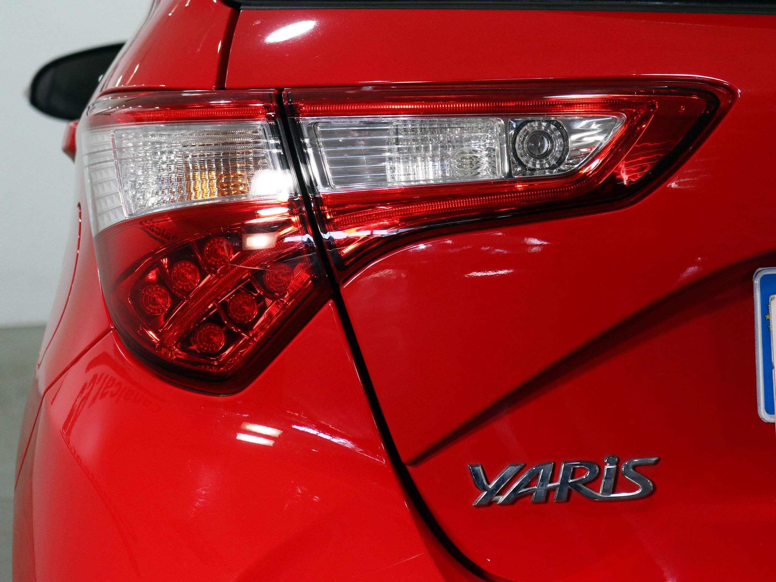 Foto Toyota Yaris 10