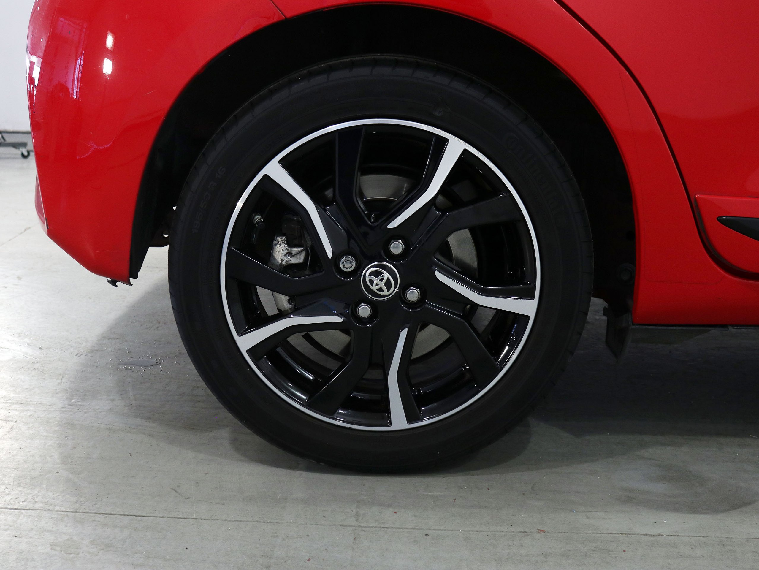 Foto Toyota Yaris 27