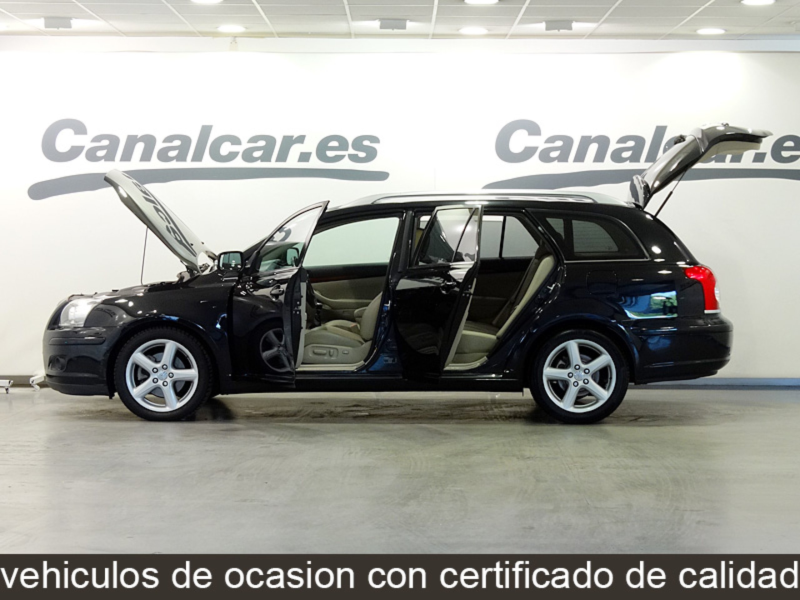 Foto Toyota Avensis 10