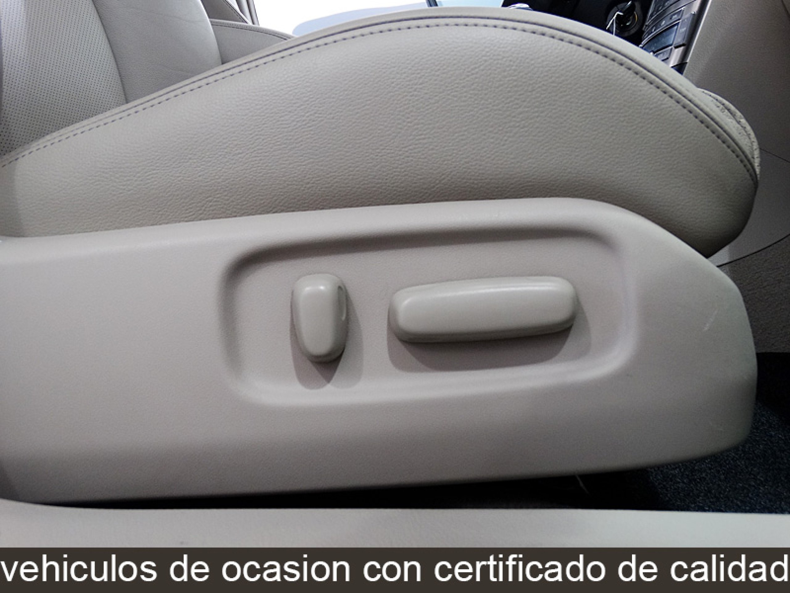 Foto Toyota Avensis 22